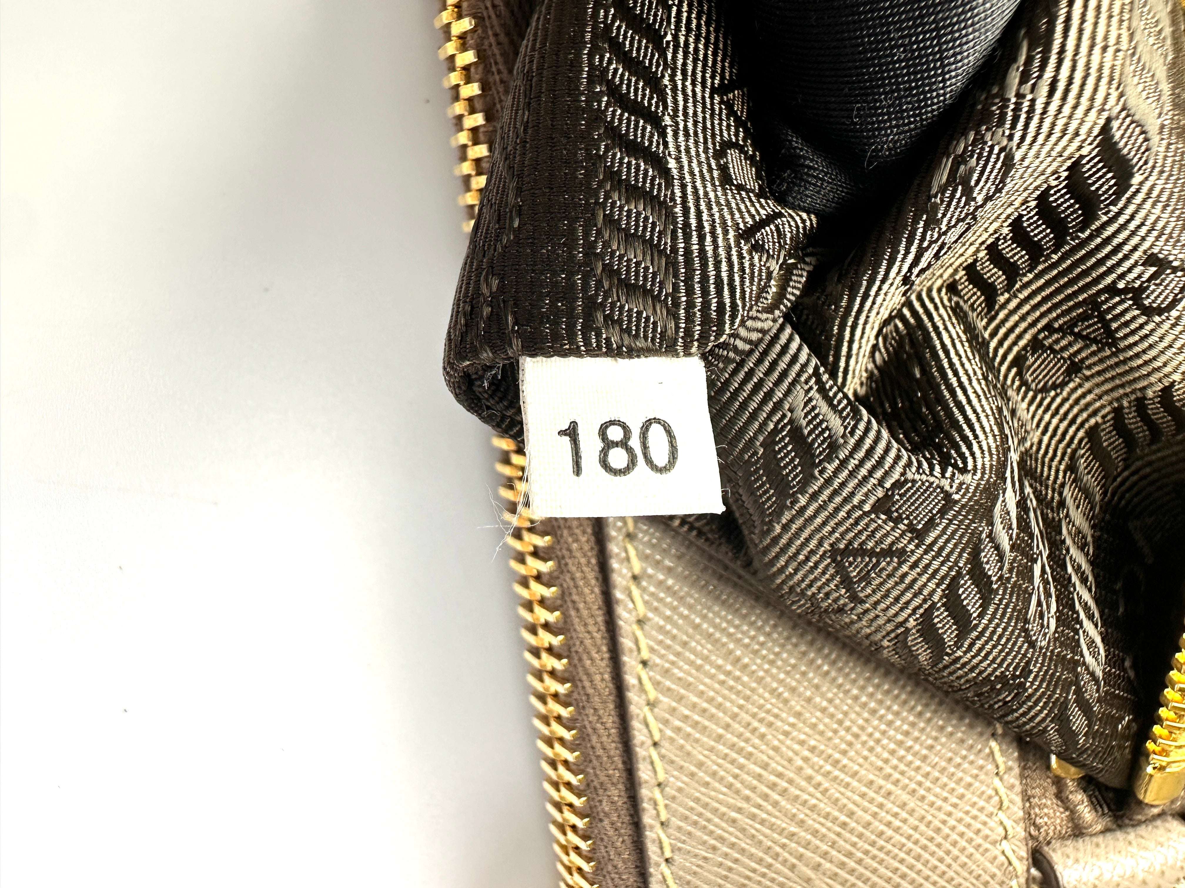 Prada Galleria Grey Saffiano Leather Handle Bag PR449