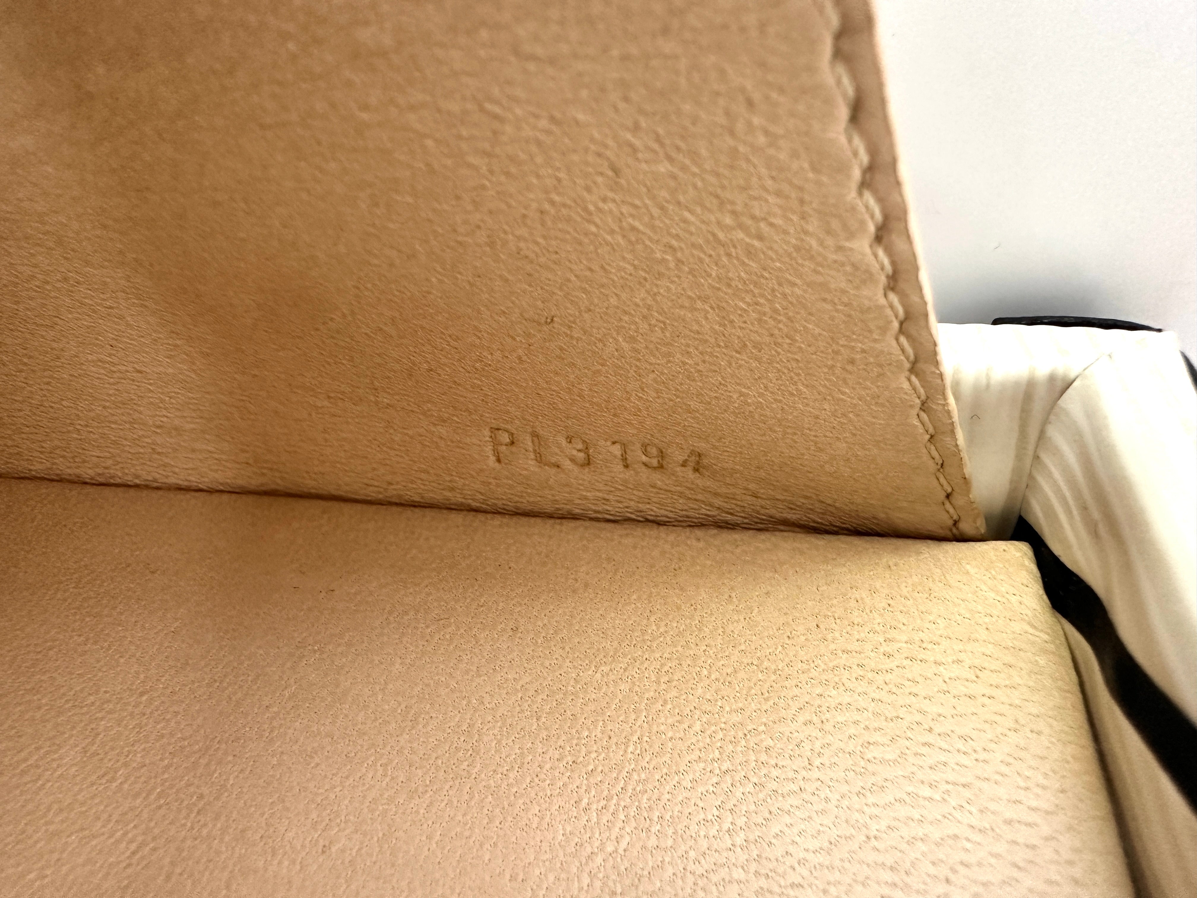 Louis Vuitton Petite Malle White/Black Epi Leather Shoulder Bag LV2979