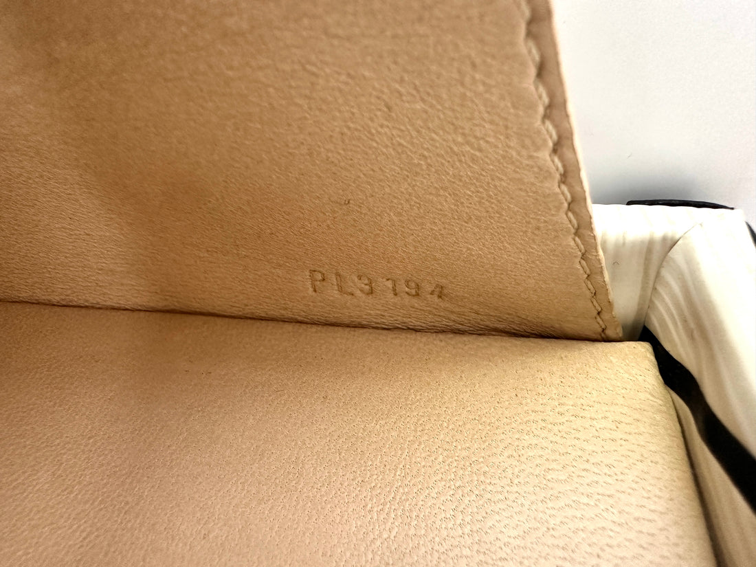 Louis Vuitton Petite Malle White/Black Epi Leather Shoulder Bag LV2979