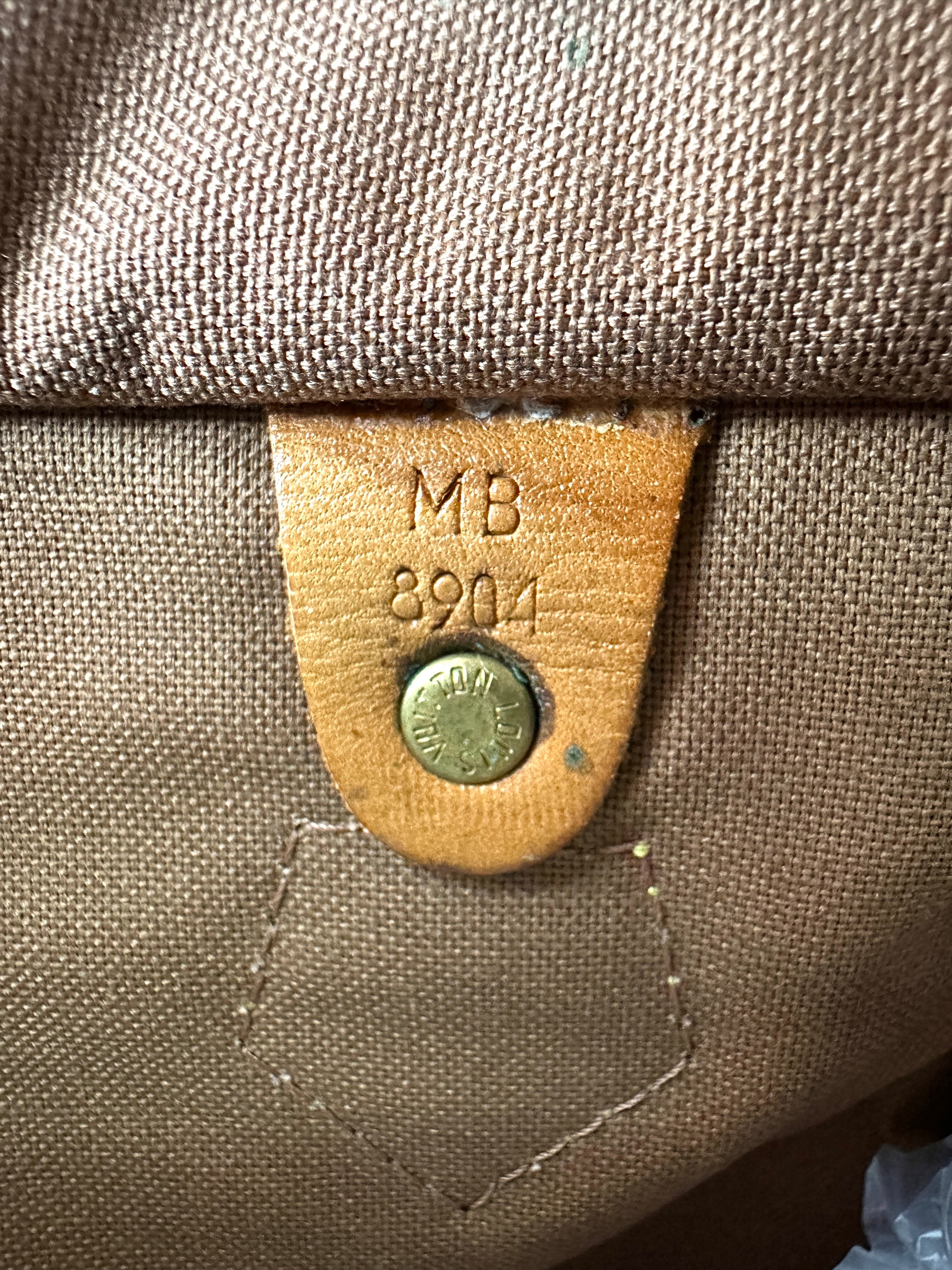 Louis Vuitton Speedy25 Monogram Canvas Handle Bag LV2998