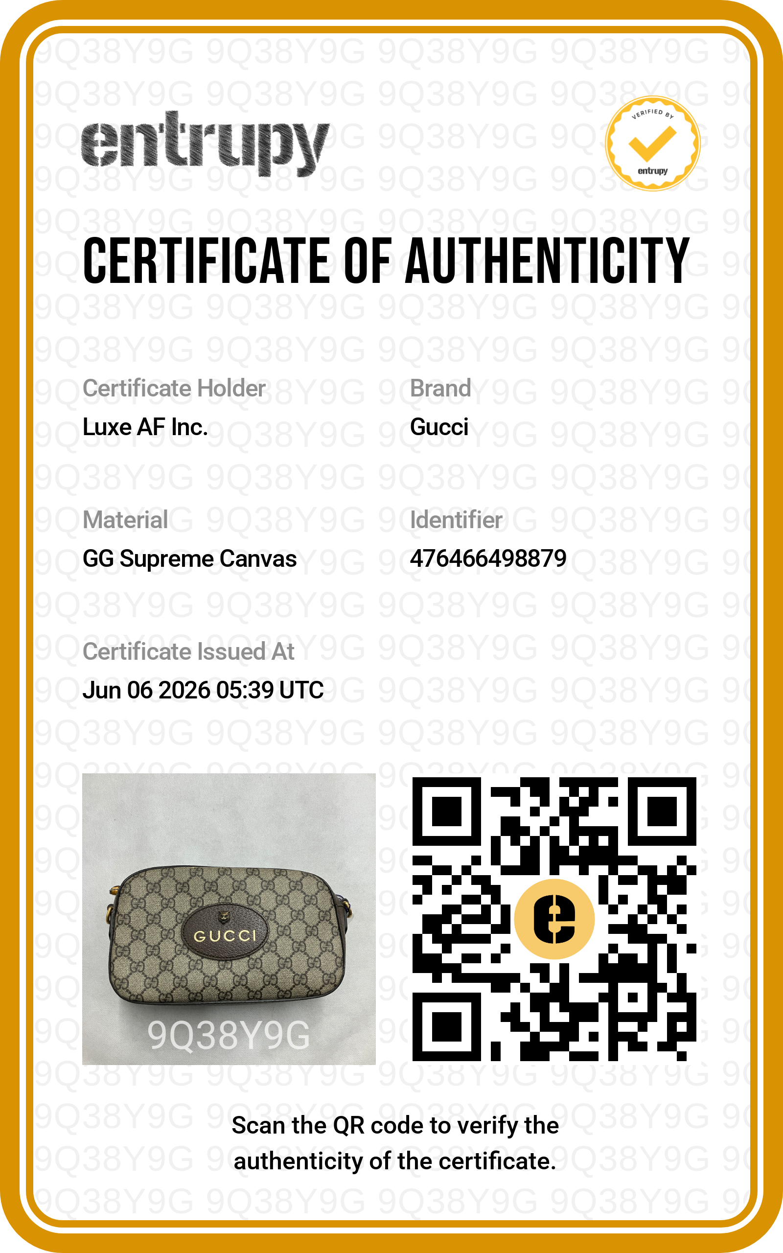 Gucci GG Supreme Canvas Camera Bag With Tiger Head GG1259