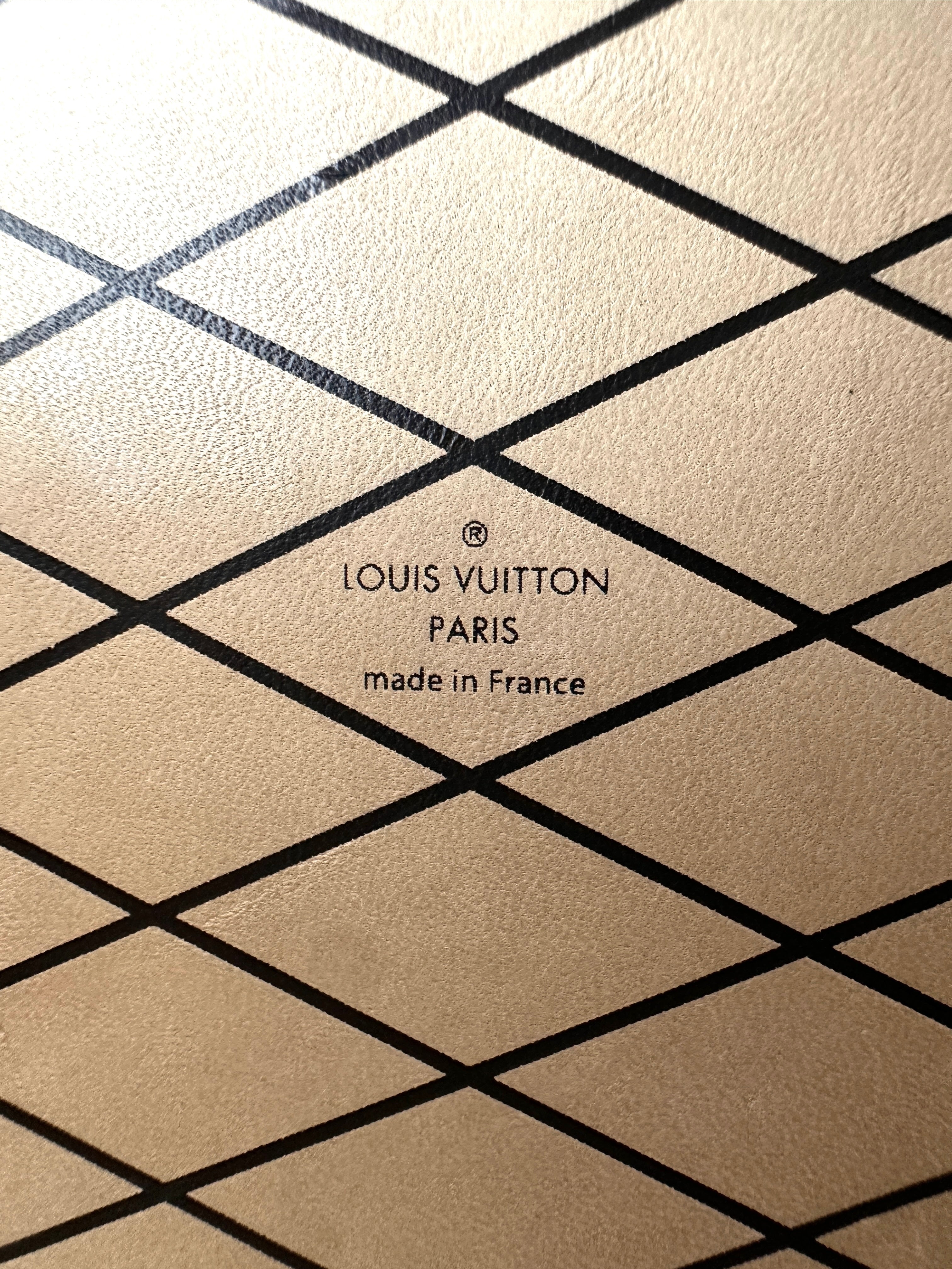 Louis Vuitton Petite Malle Blue Epi Leather Shoulder Bag LV2982