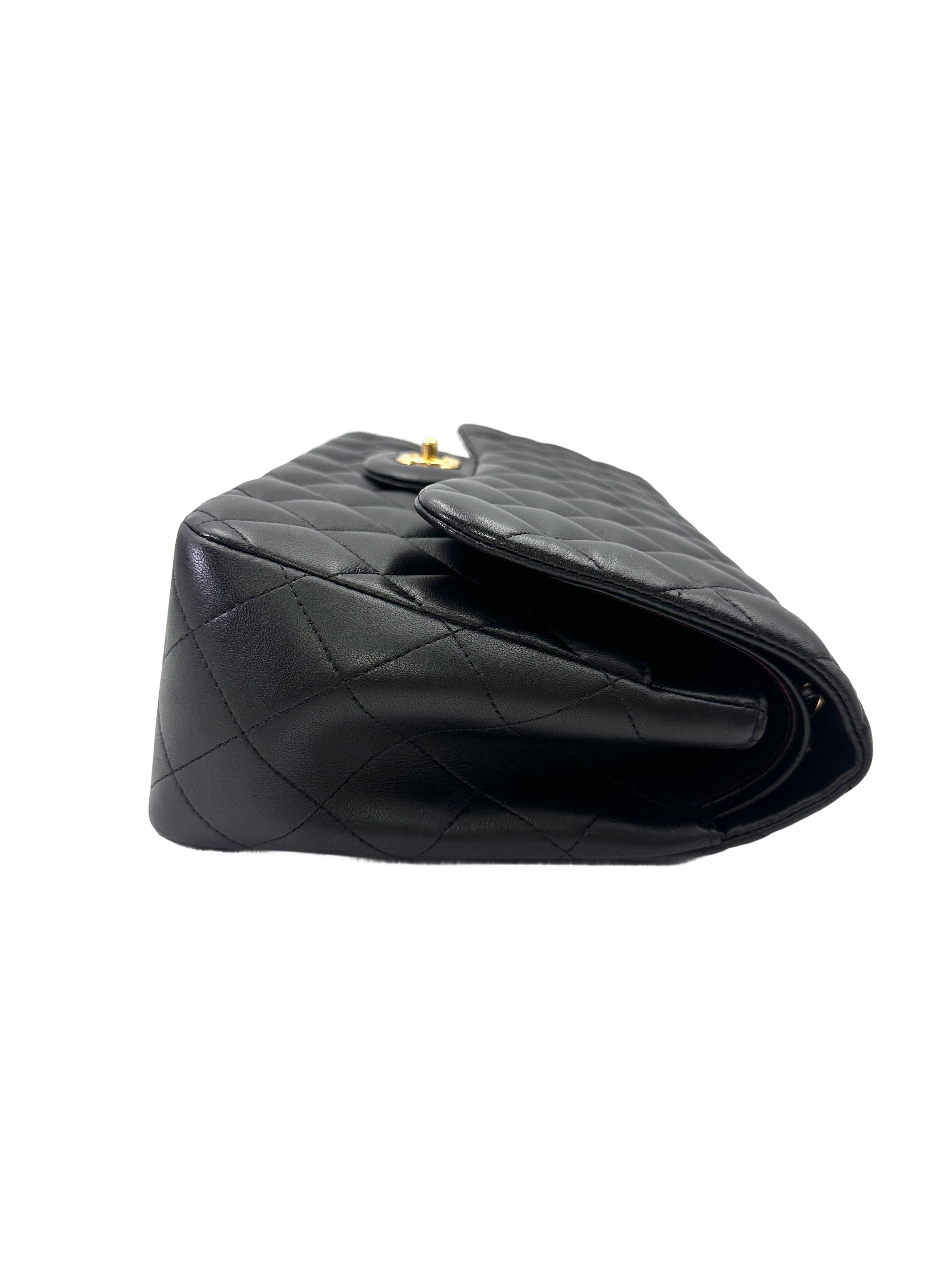Chanel Classic Flap Black Quilted Lambskin Jumbo Shoulder Bag With Gold Buckle(19***99) CC2129