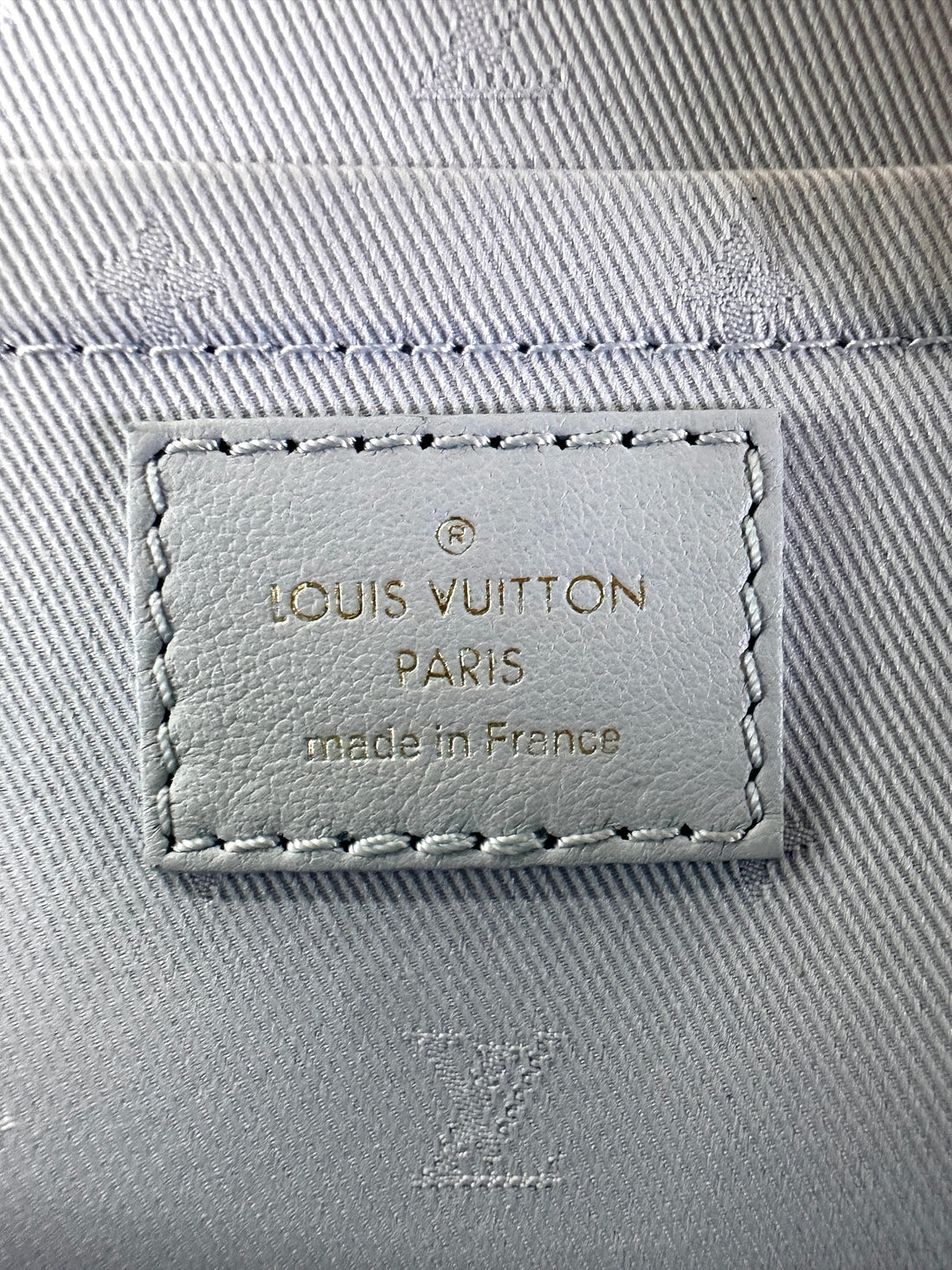 Louis Vuitton Alma Soft BB Bubblegram Blue Quilted Leather Handle Bag LV2988