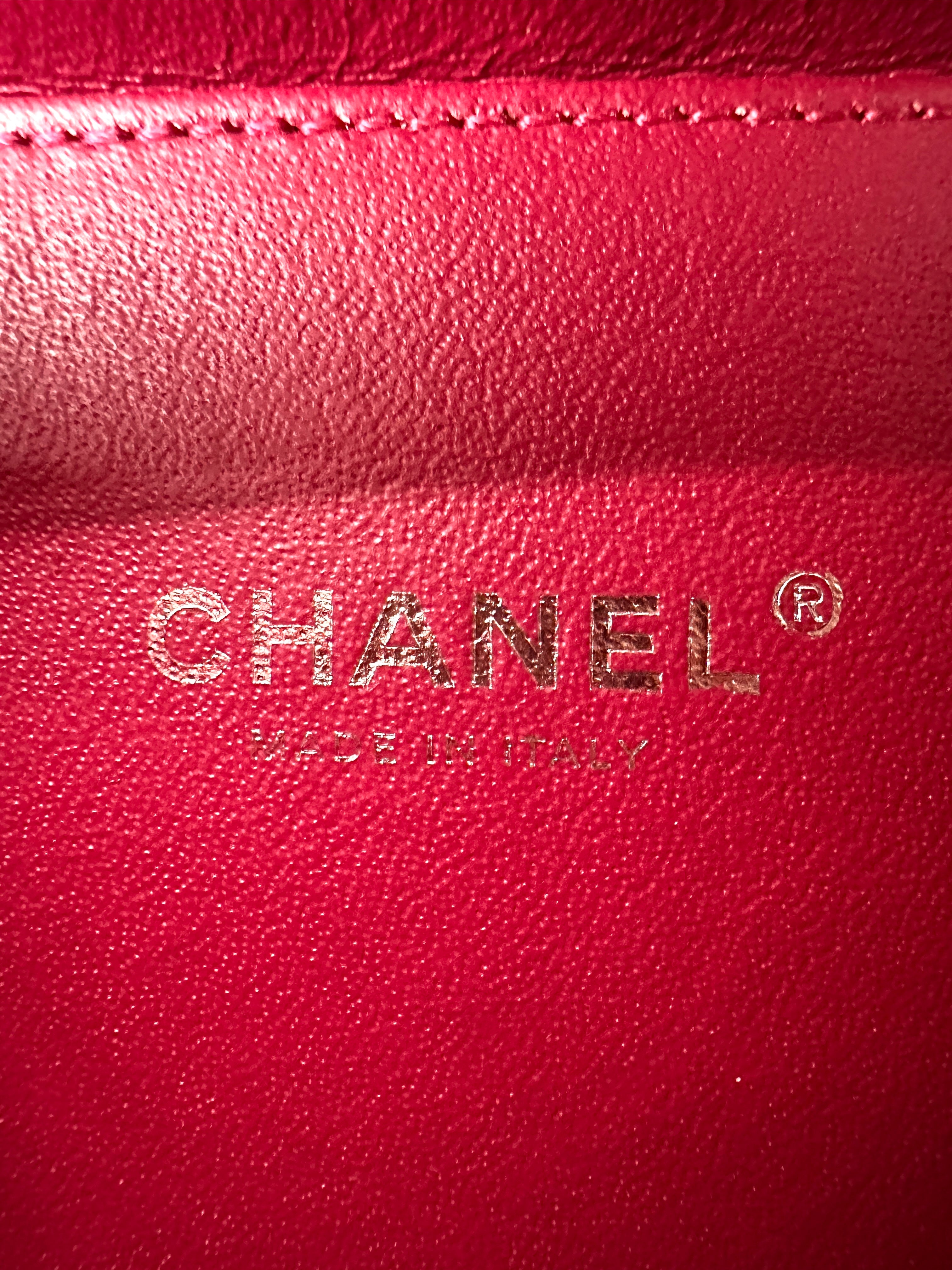 Chanel CC Filigree Black/White Quilted Leather Top Handle Vanity Case(27***78) CC2131