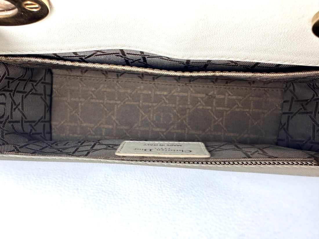 Christian Dior Lady Dior White Cannage Leather Handle Bag With Gold Charms DR789