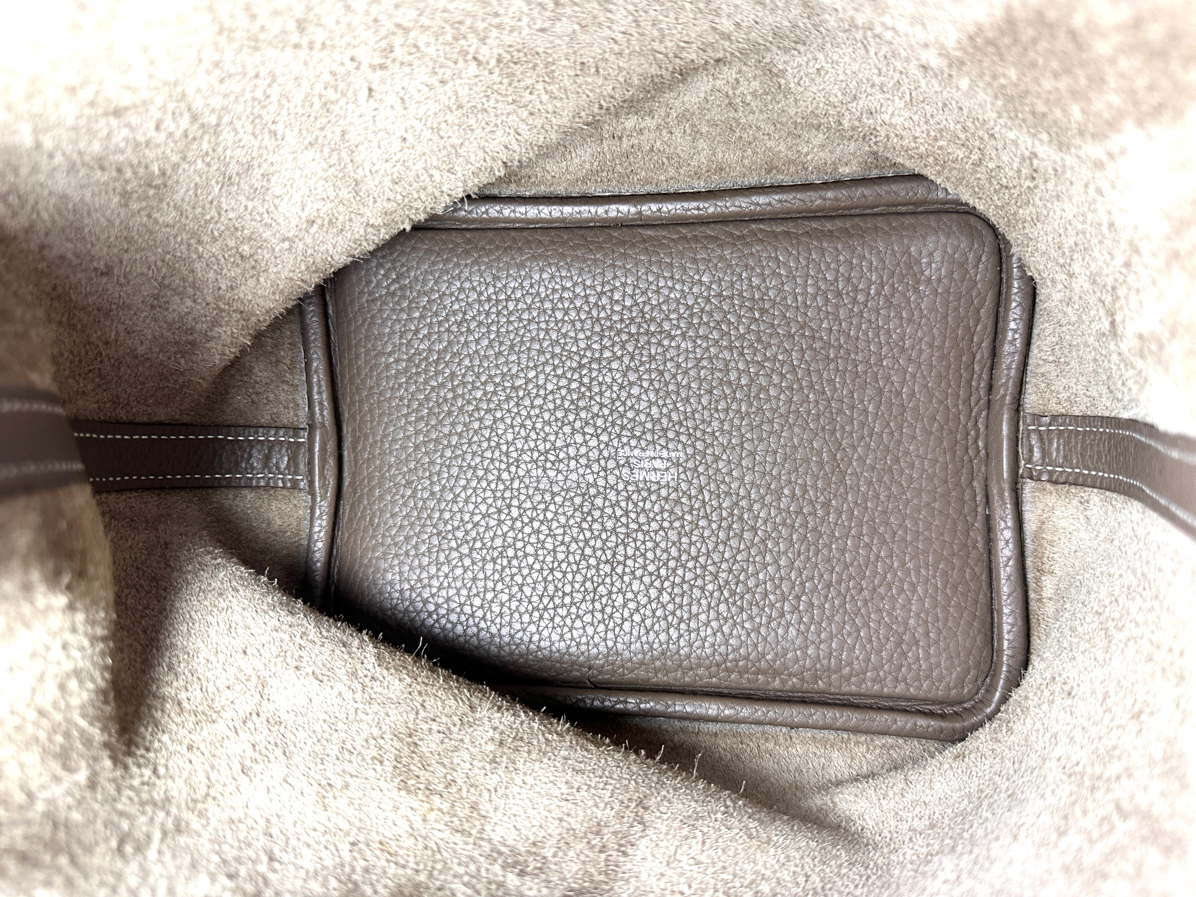 Herme Picotin Lock Grey Leather Handle Bag HR124
