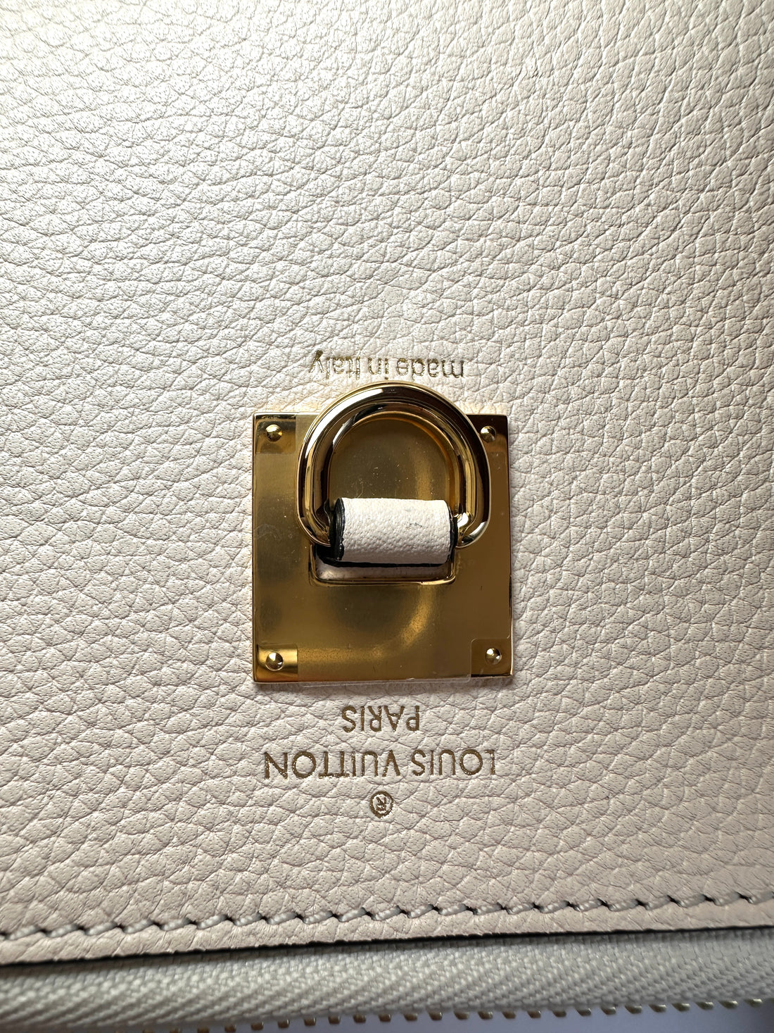 Louis Vuitton City Steamer MM Brown/White Grained Leather Handle Bag LV3001