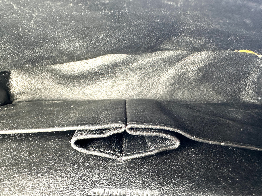 Chanel Classic Flap Black Quilted Leather Medium Size Shoulder Bag(15***25) CC2139