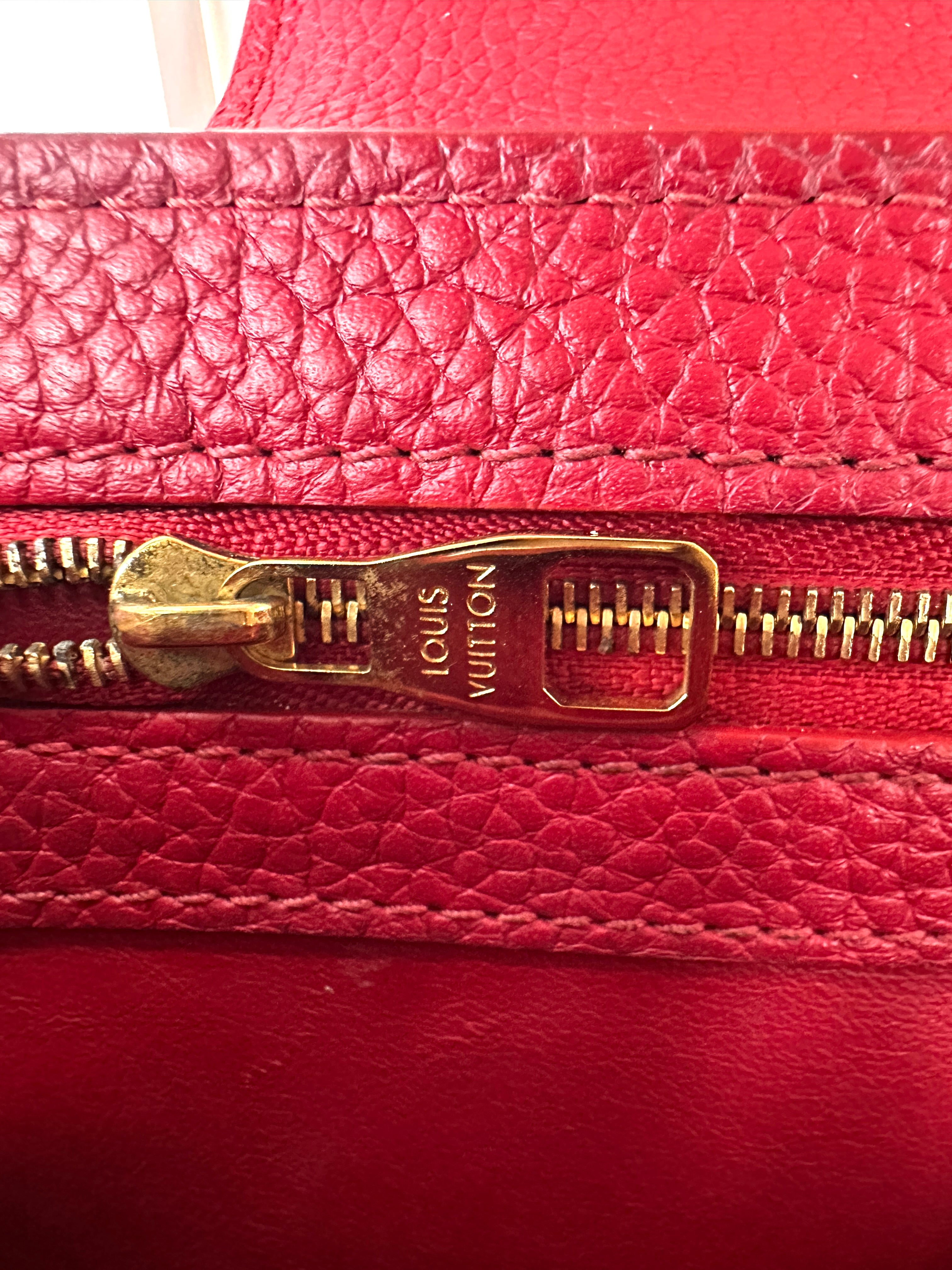 Louis Vuitton Capucines MM Red Leather Handle Bag LV3006