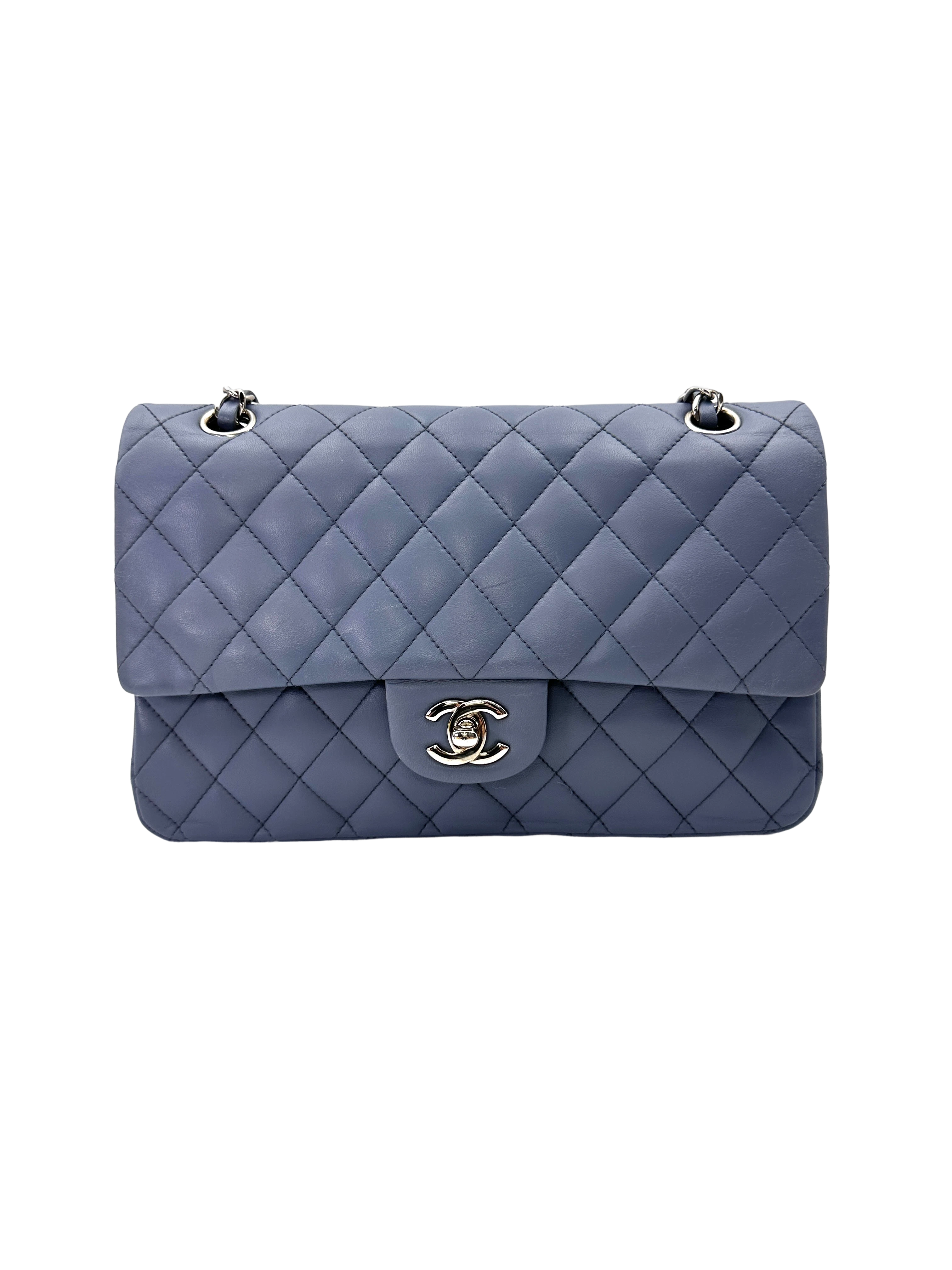 Chanel Classic Flap Navy Quilted Lambskin Medium Size Shoulder Bag(16***35) CC2141