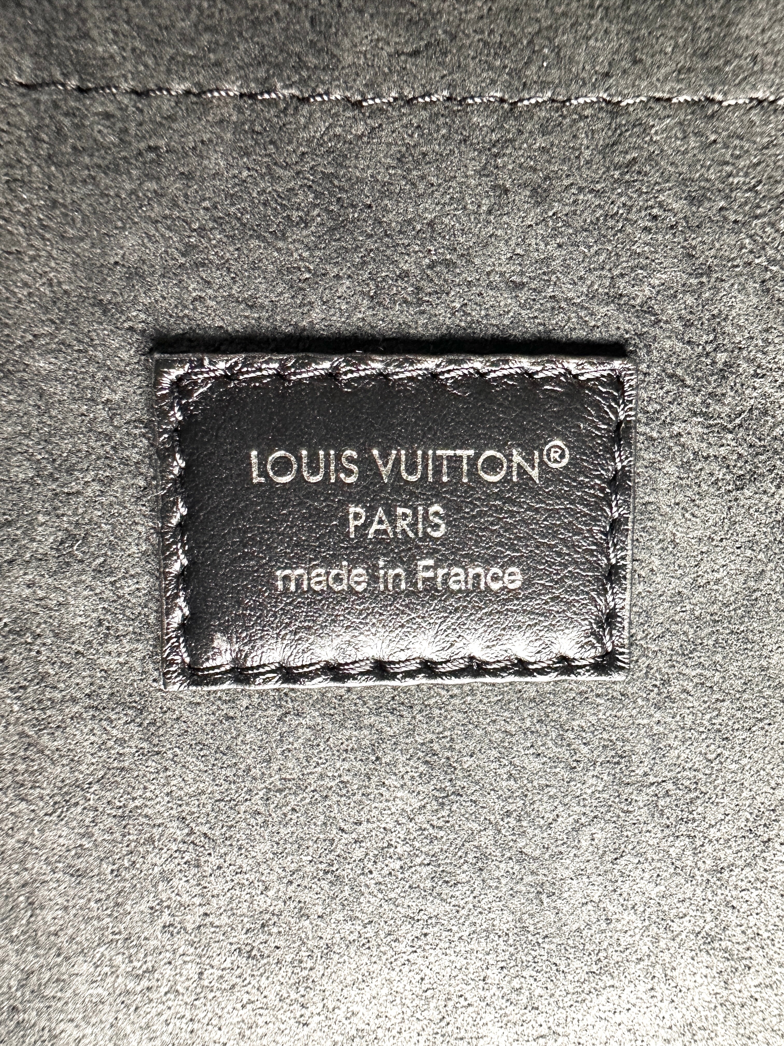 Louis Vuitton Carryall Black Lambskin Shoulder Bag LVN