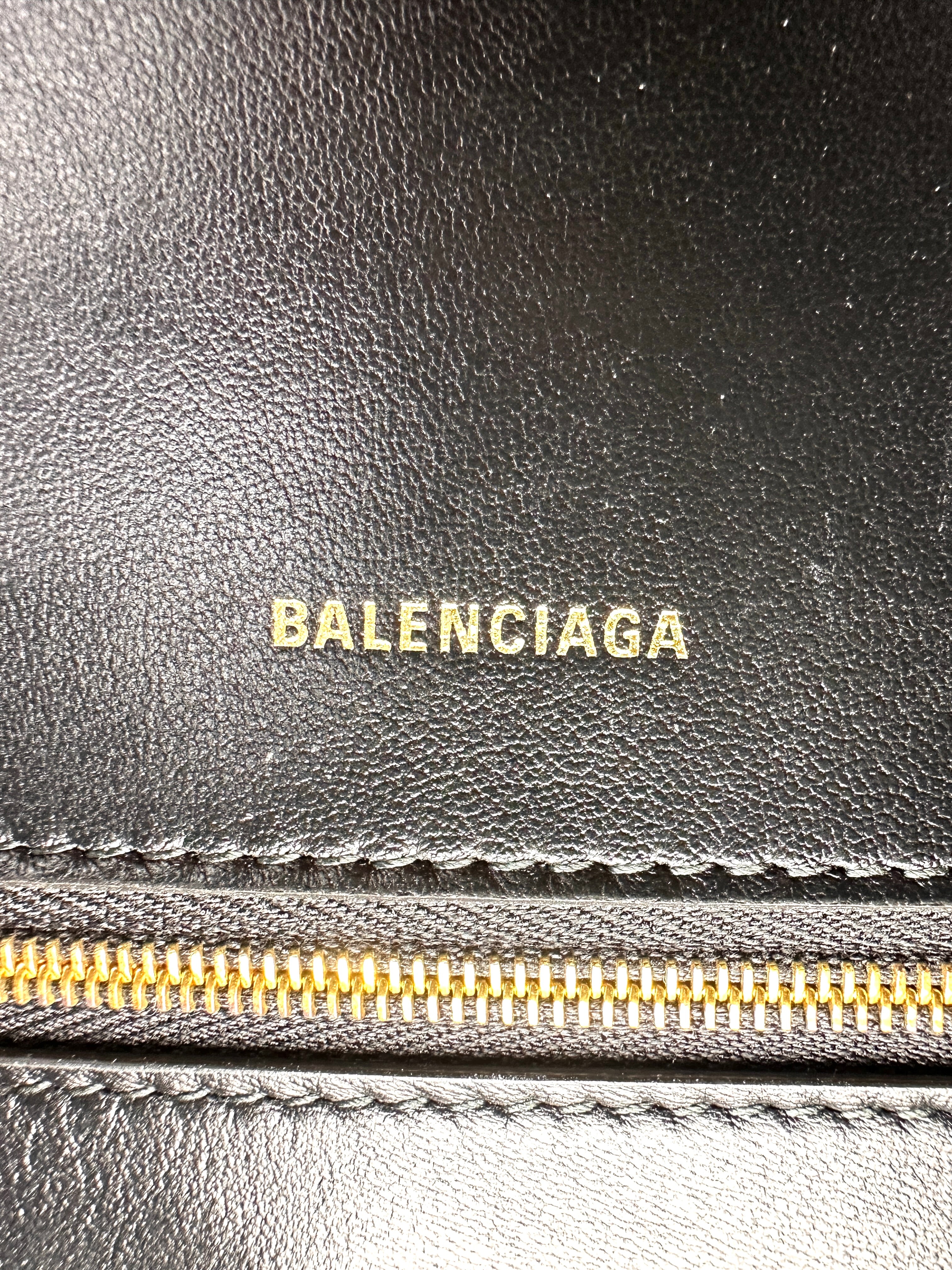 Balenciaga Hourglass Black Croc-Embossed Leather Handle Bag BB76