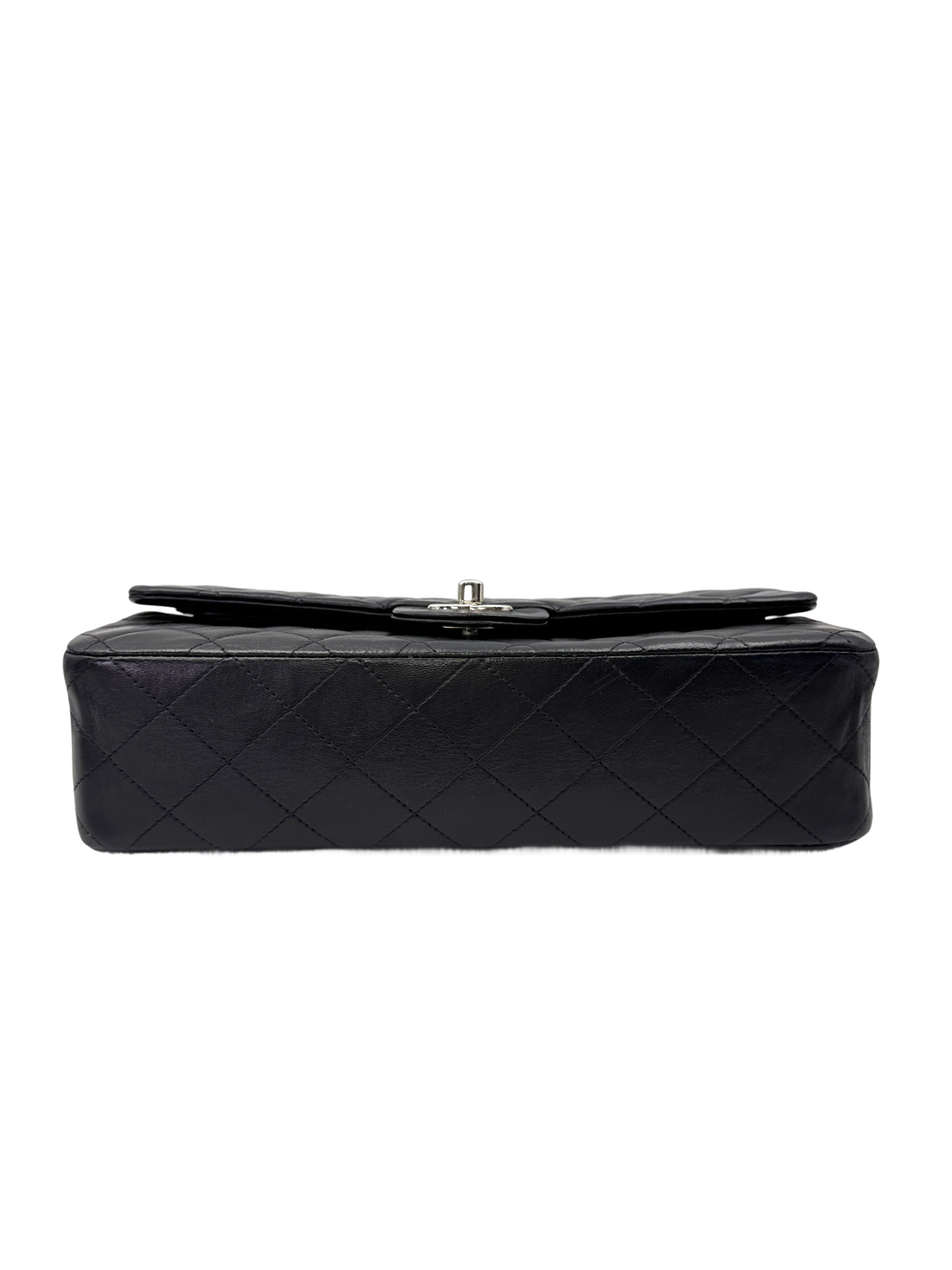 Chanel Classic Flap Navy Quilted Leather Medium Size Shoulder Bag With Silver Buckle(16***85) CC2150