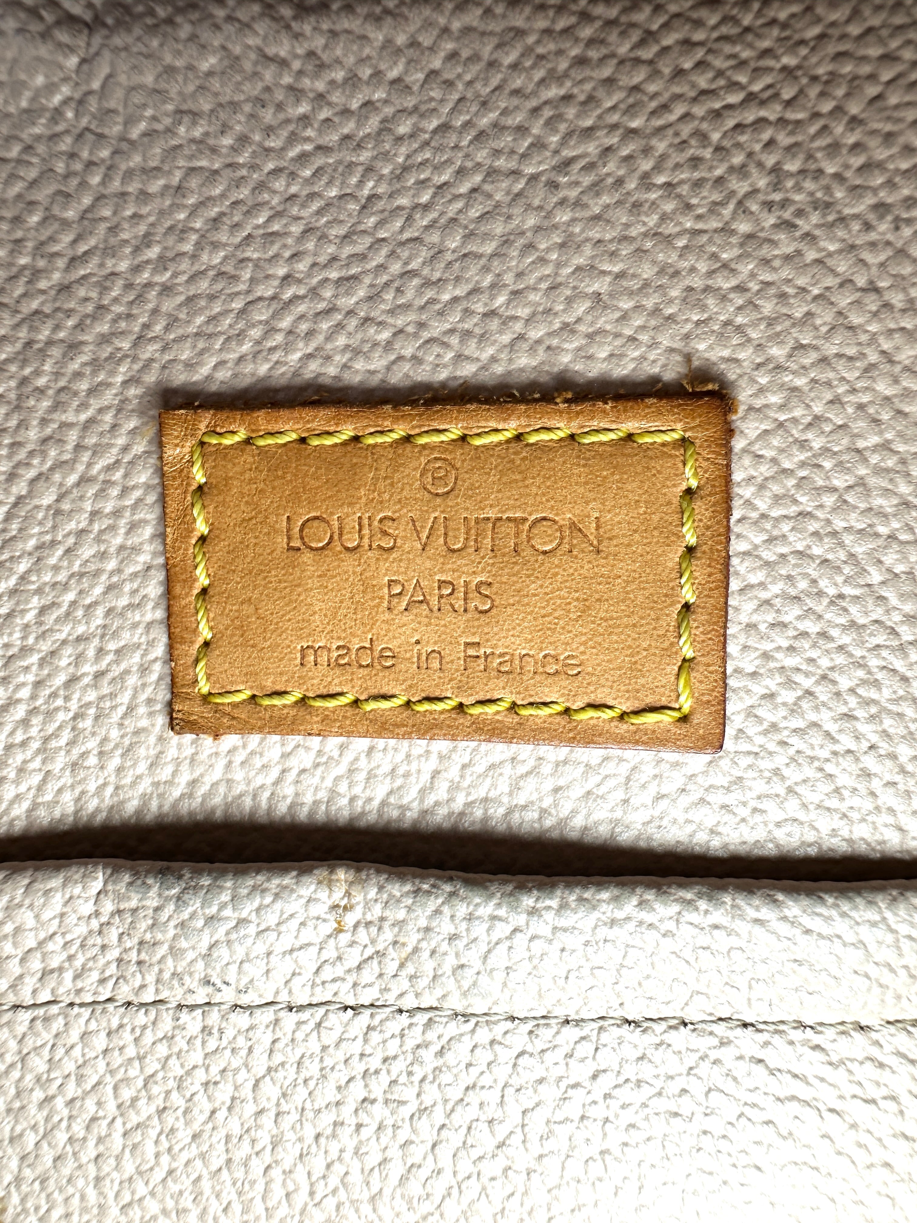 Louis Vuitton Sac Plat Monogram Canvas Handle Bag LV3020