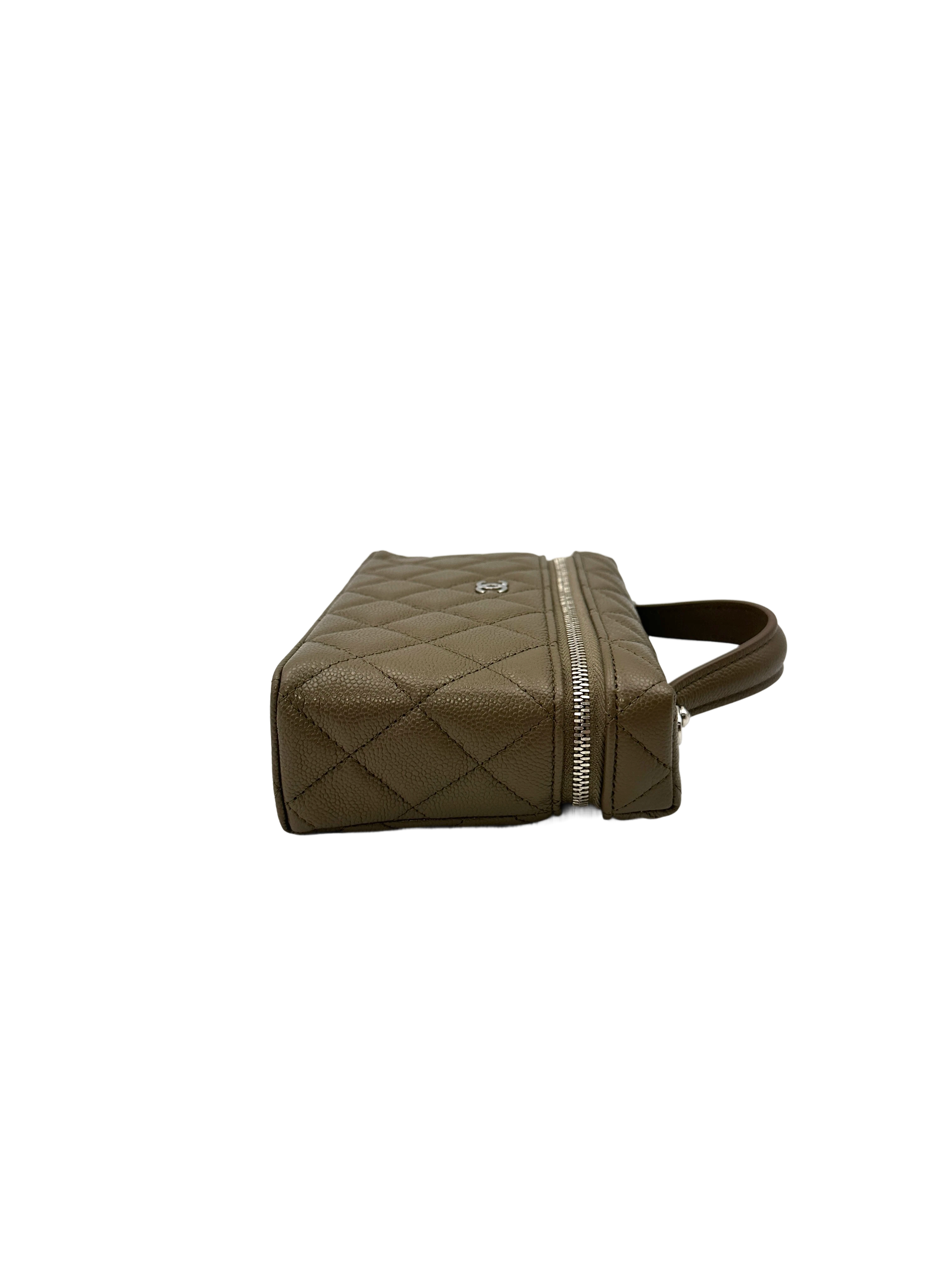 Chanel 26P Khaki Quilted Lambskin Top Handle Vanity Case(U0***08) IRIS239
