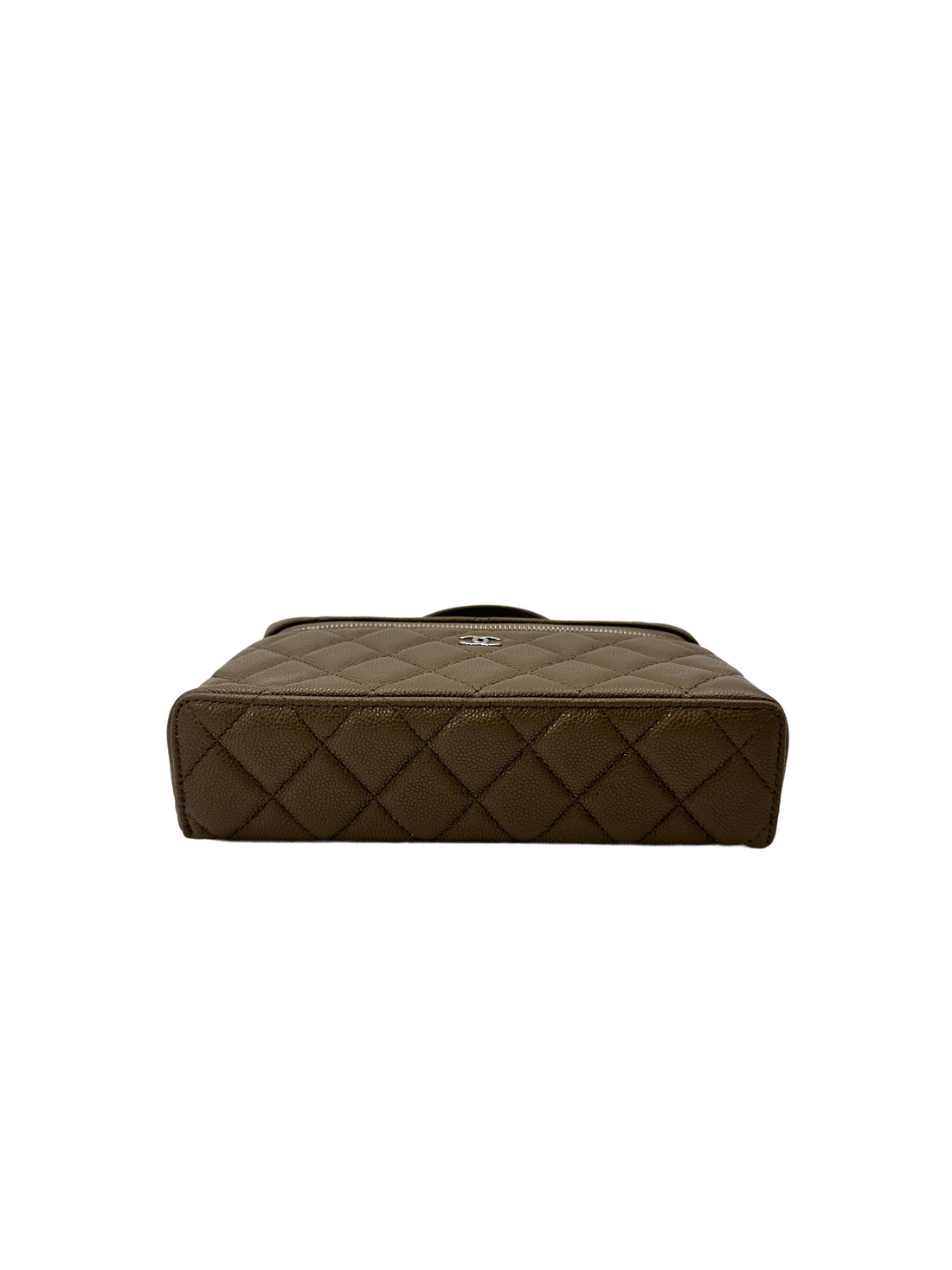 Chanel 26P Khaki Quilted Lambskin Top Handle Vanity Case(U0***08) IRIS239