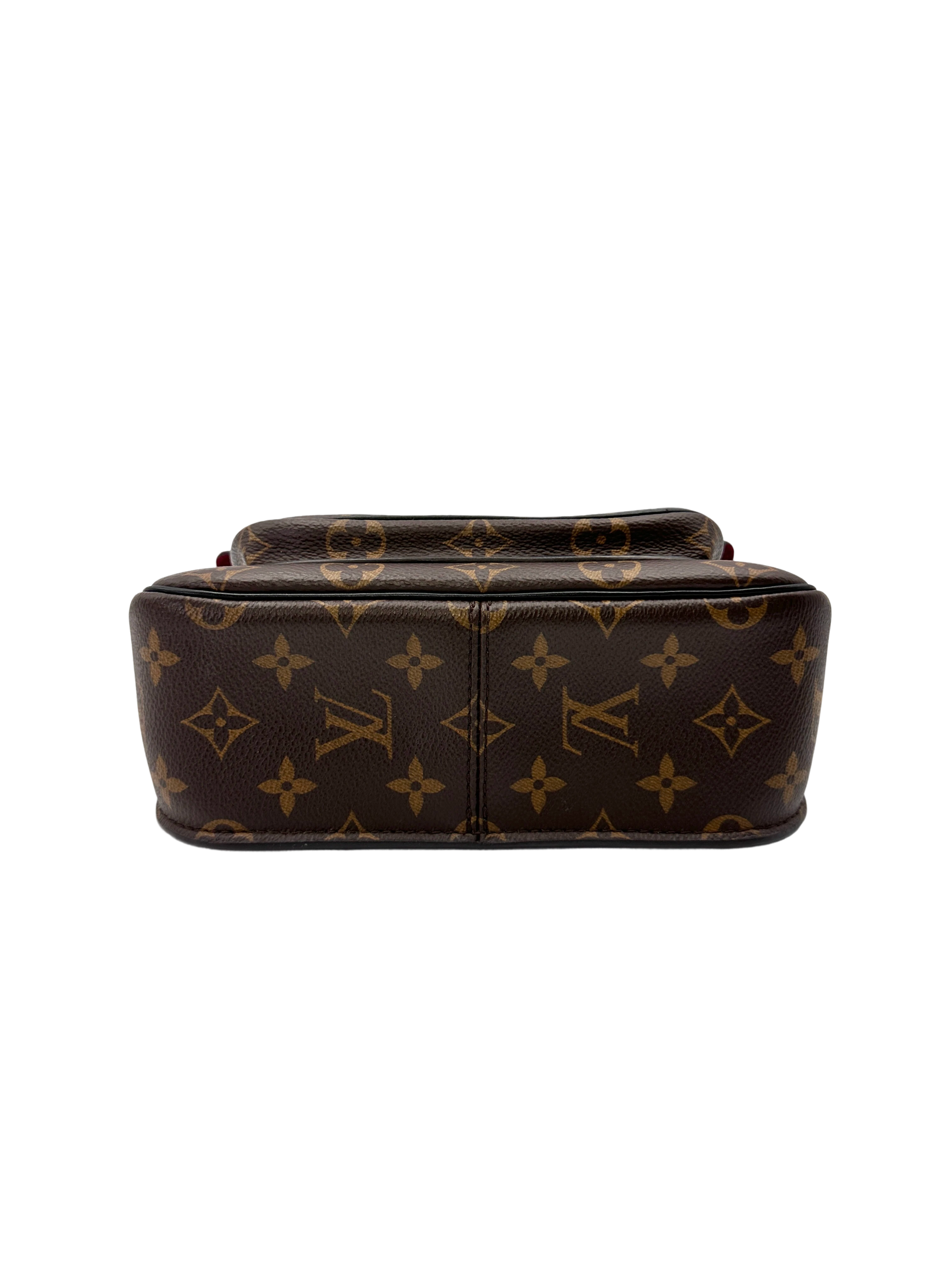 Louis Vuitton Passy Monogram Canvas Chain Shoulder Bag LV3024