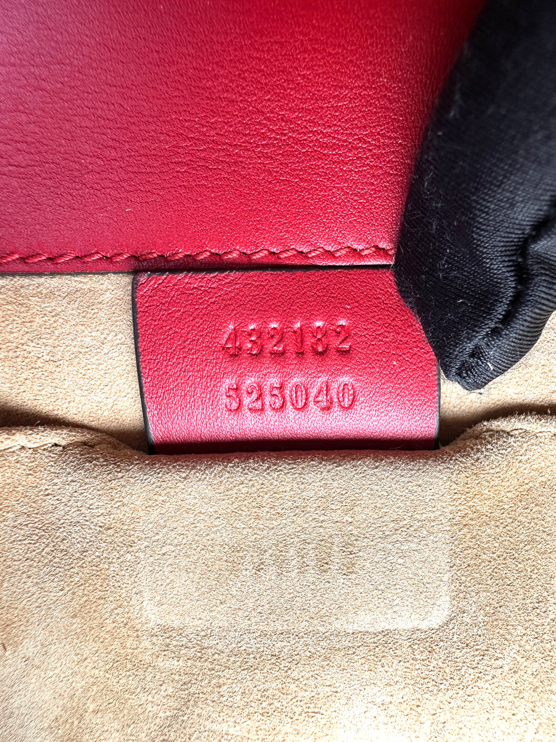 Gucci Padlock Red Pearl Studded Leather Chain Bag With Gold Hardware GG1322