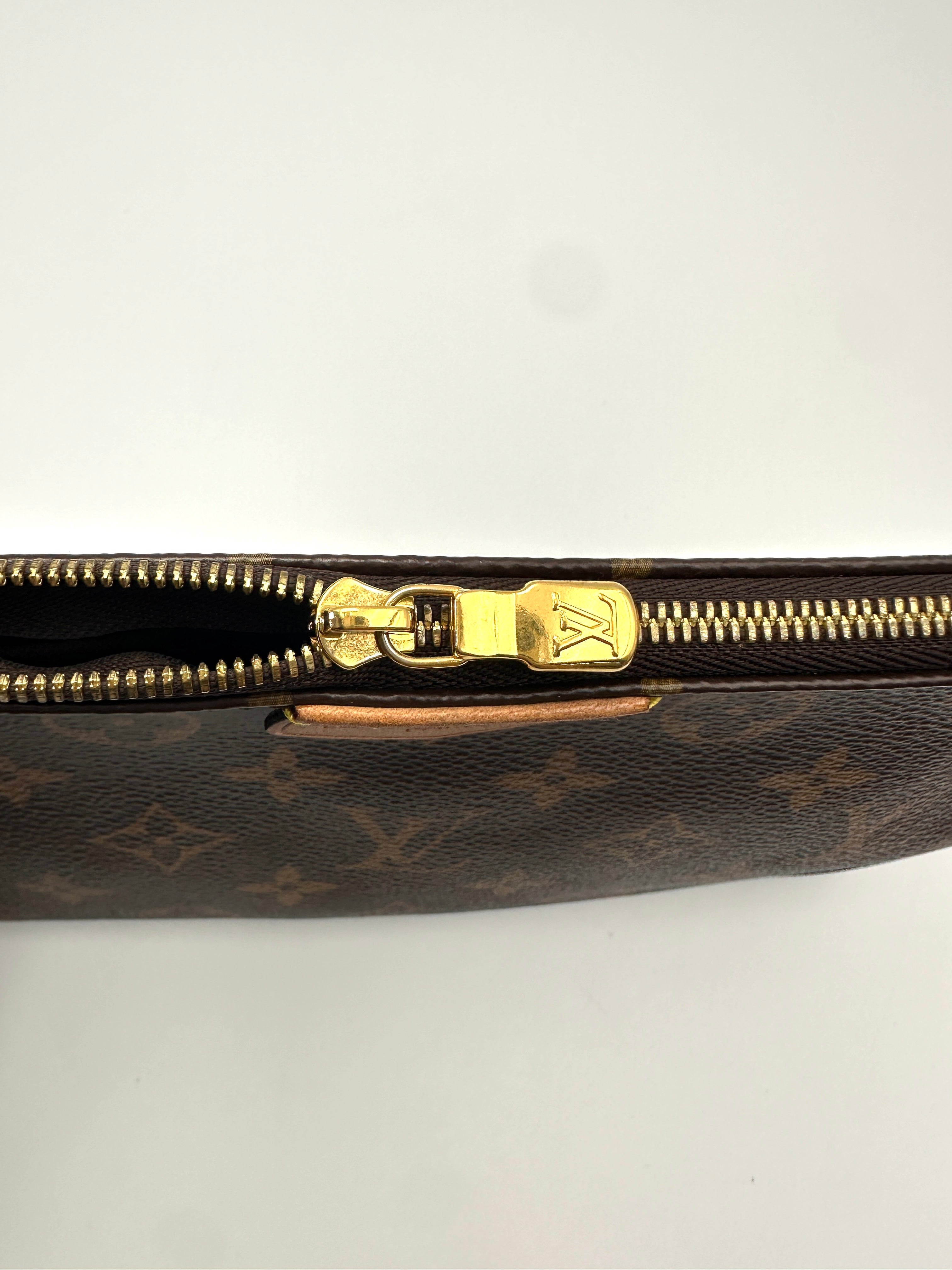 Louis Vuitton Brown Monogram Canvas Multi Pochette Accessoires LV3033