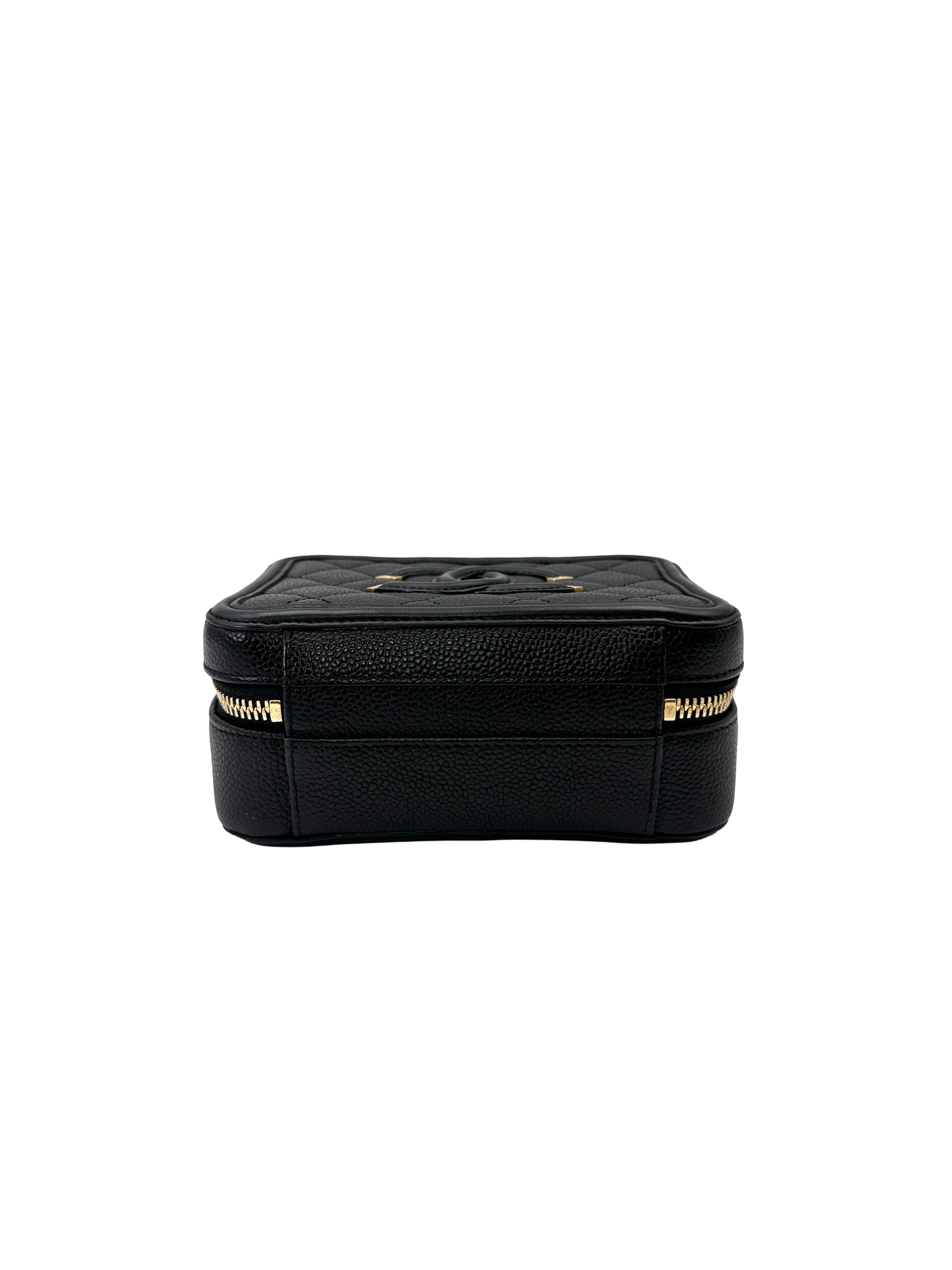 Chanel CC Filigree Black Quilted Leather Top Handle Vanity Case(26***54) CC2167