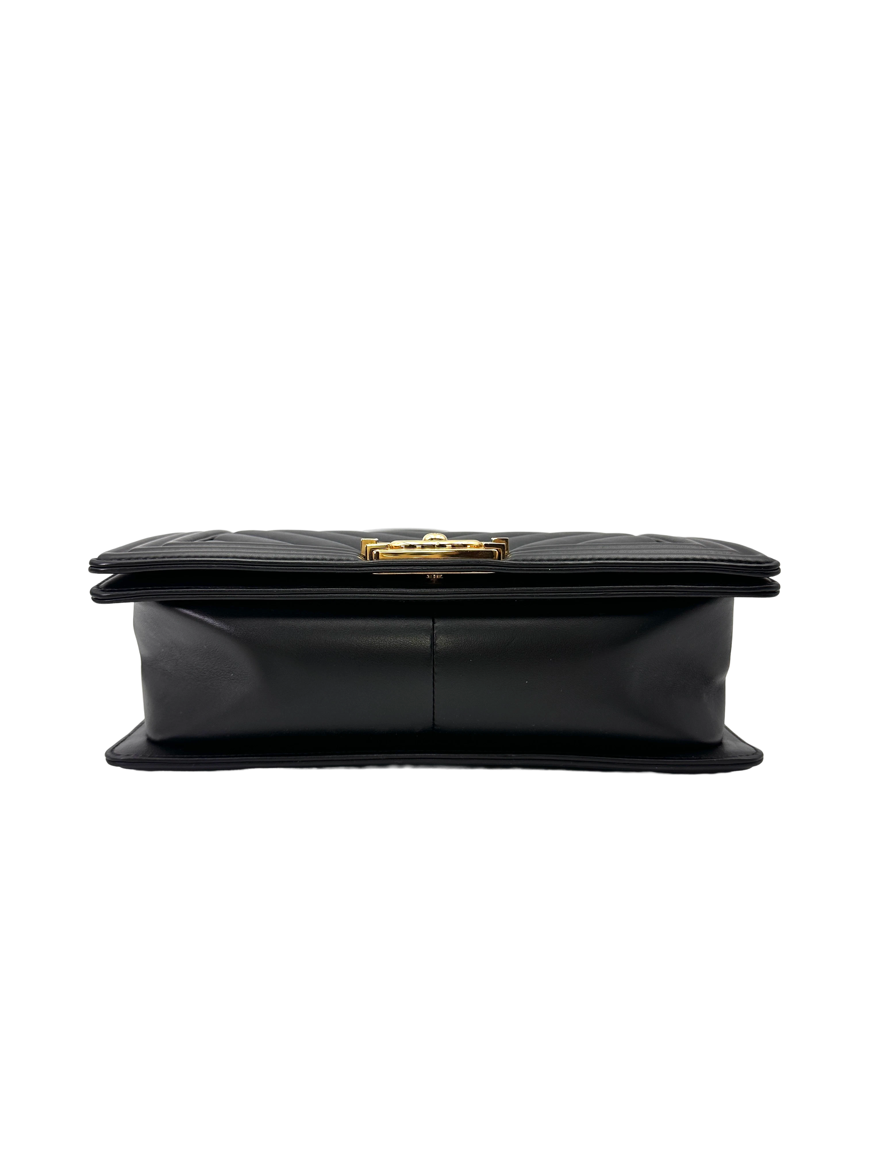 Chanel LeBoy Black Chevron Quilted Leather Medium Size Flap Bag With Gold Buckle(28***09) CC2171