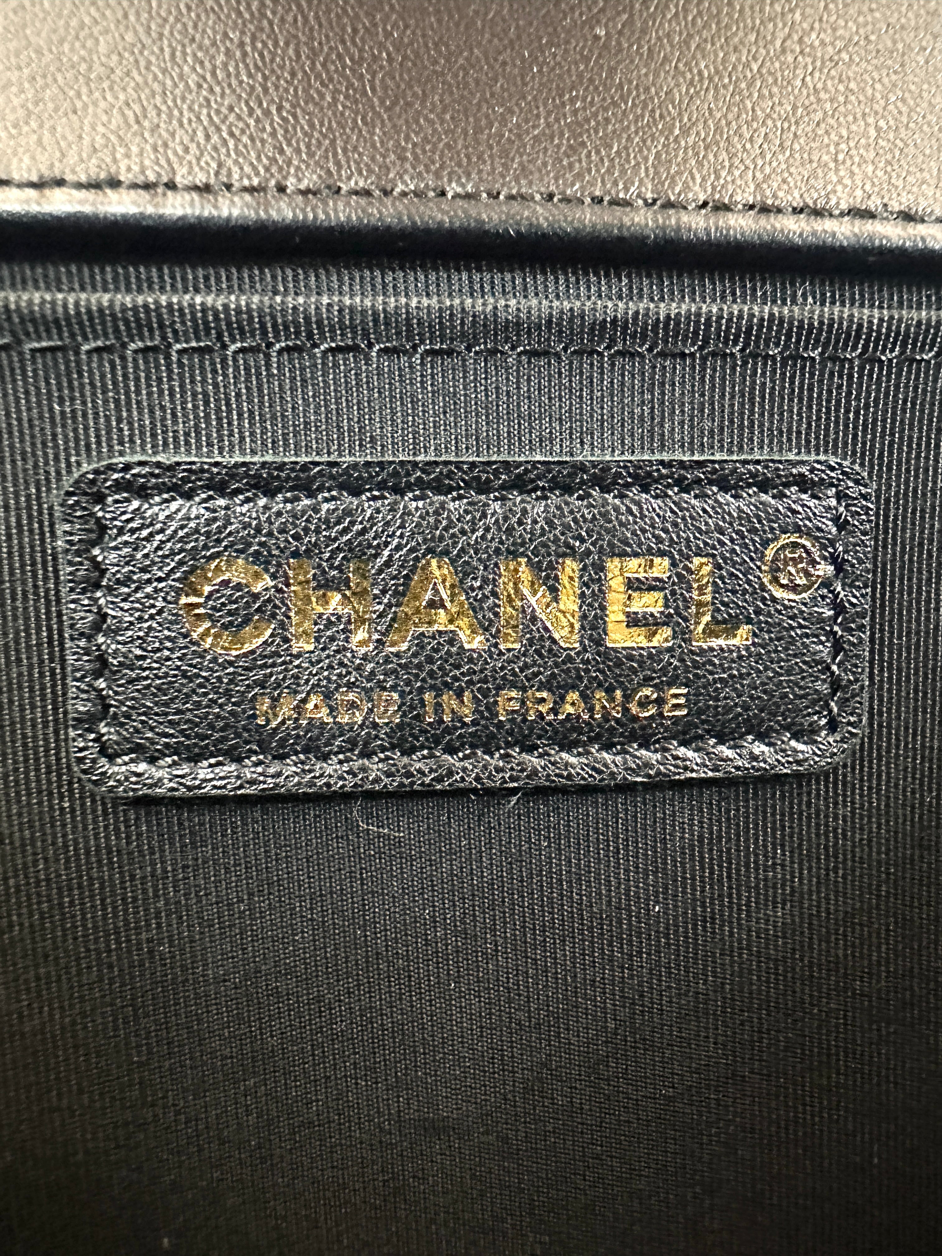 Chanel LeBoy Black Chevron Quilted Leather Medium Size Flap Bag With Gold Buckle(28***09) CC2171