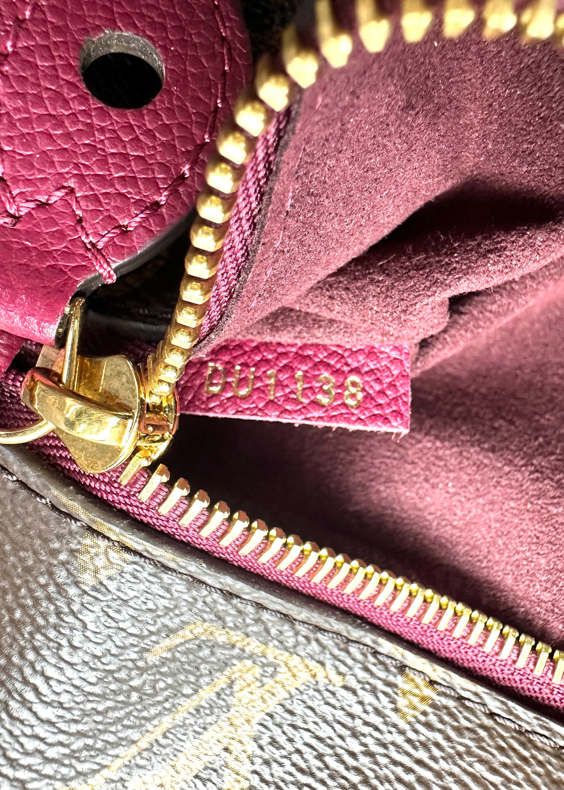 Louis Vuitton Popincourt PM Monogram Canvas Handle Bag LV3034
