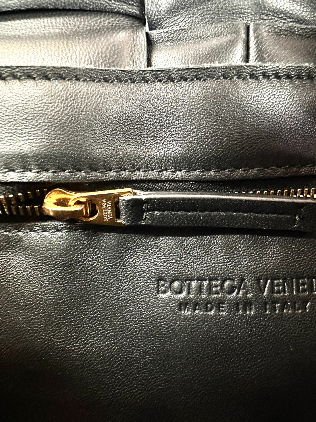 Bottega Veneta Padded Cassette Black Leather Shoulder Bag BV135