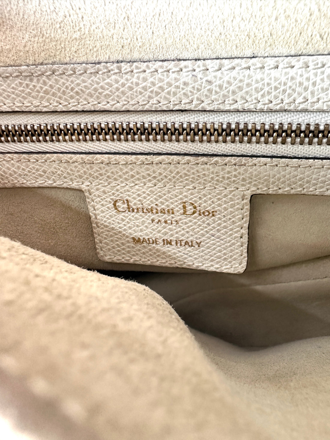 Christian Dior White Leather Medium Size Saddle Bag DR802