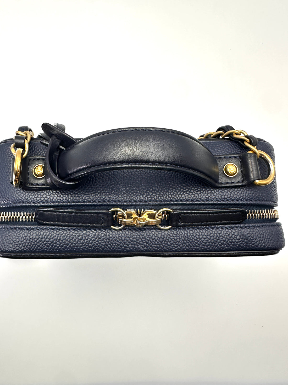 Chanel CC Filigree Navy Quilted Leather Top Handle Vanity Case(23***26) CC2174