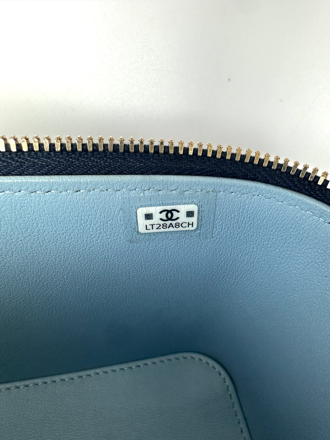 Chanel Navy Quilted Lambskin Top Handle Vanity Case(LT***CH) CC2177