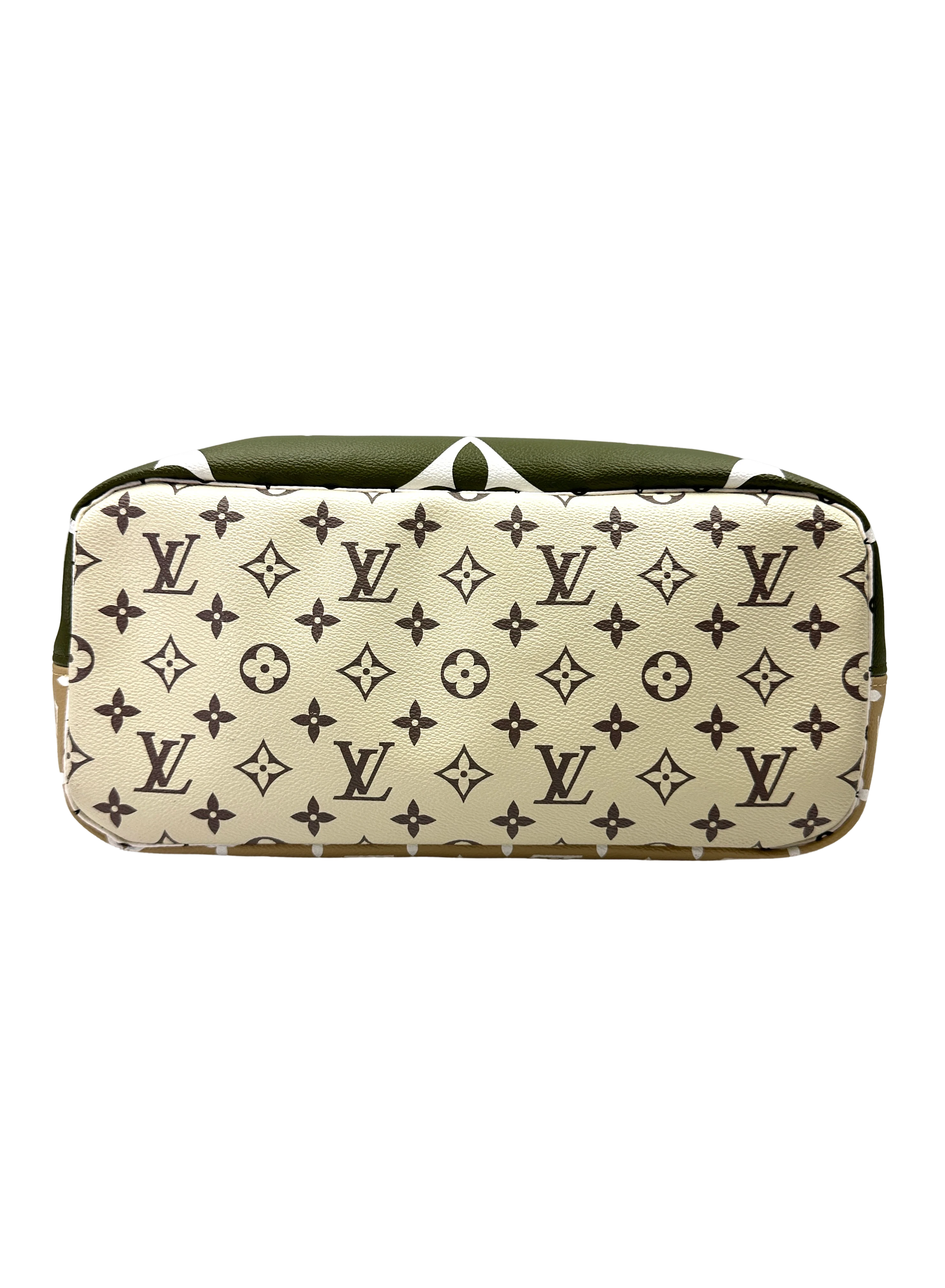 Louis Vuitton Neverfull MM Green/White Giant Monogram Handle Bag LV3039