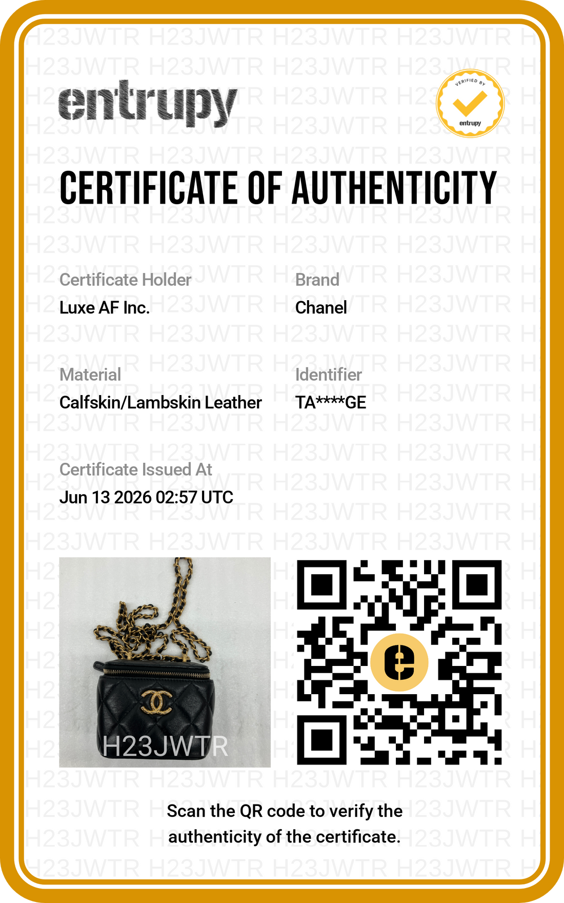 Chanel Black Quilted Lambskin Vanity Case With Gold Hardware(TA***GE) CC2166