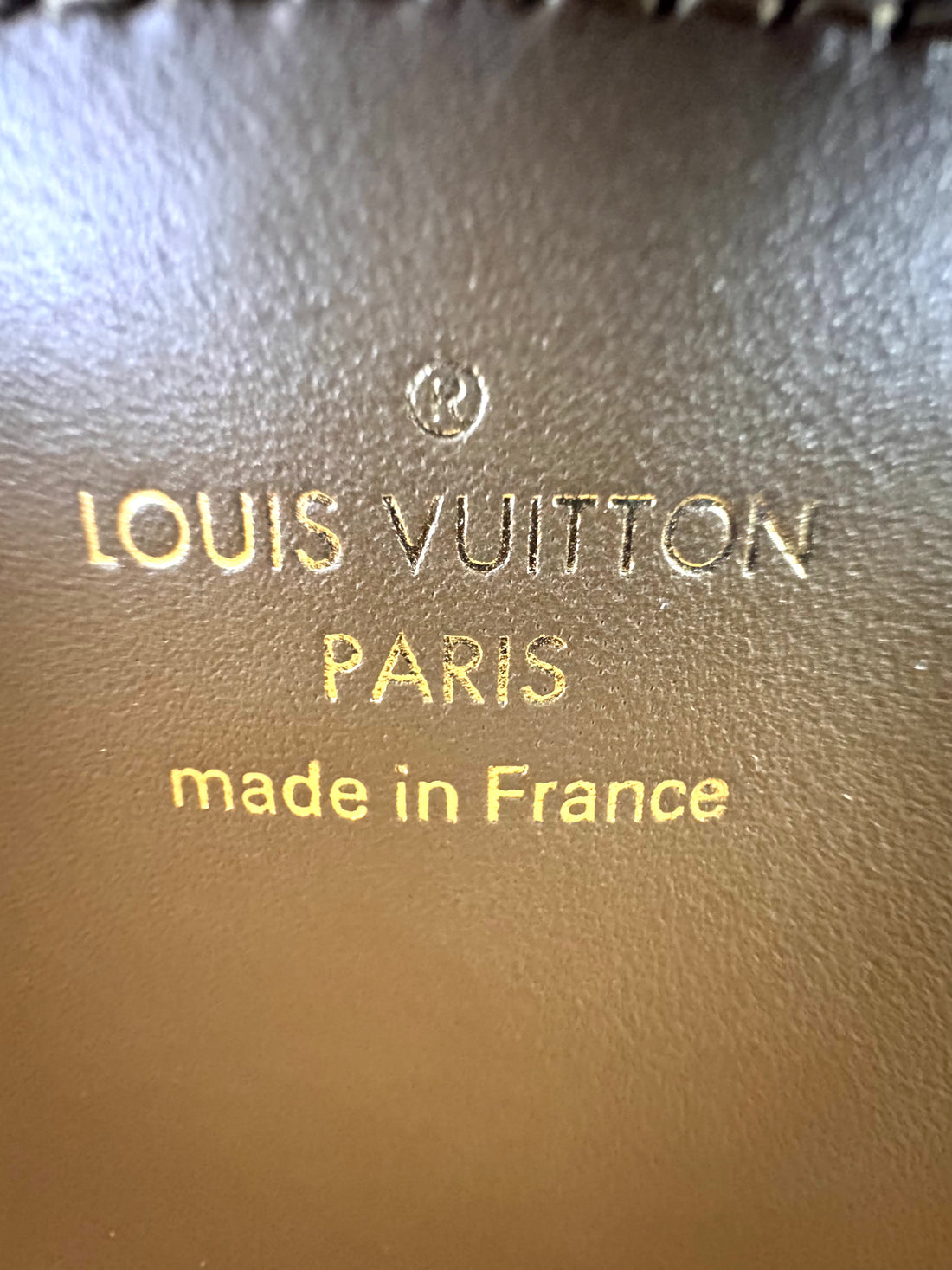 Louis Vuitton Utility Crossbody Monogram Canvas Handle Bag LV3041