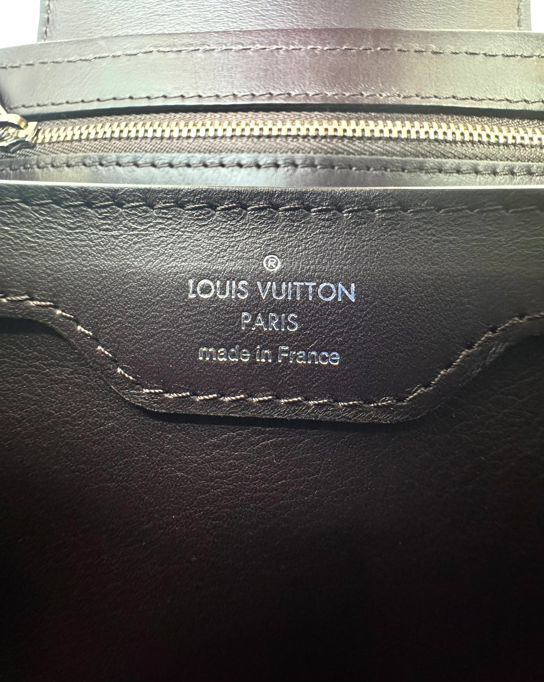 Louis Vuitton Capucines Pink Tweed & Python Leather Top Handle Bag LV3040