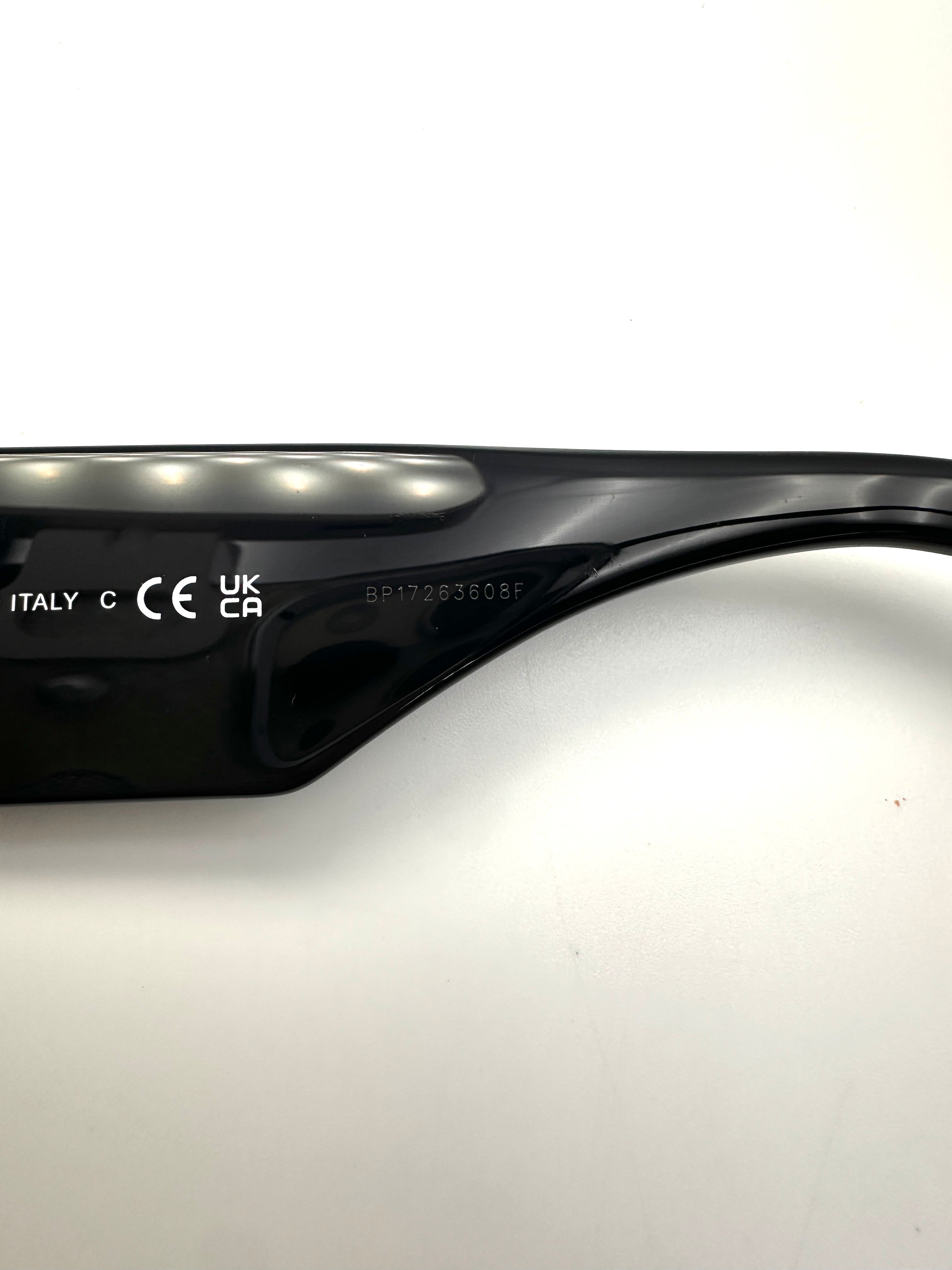 Miu Miu Sunglasses,SMU 09W   1AB MMG04