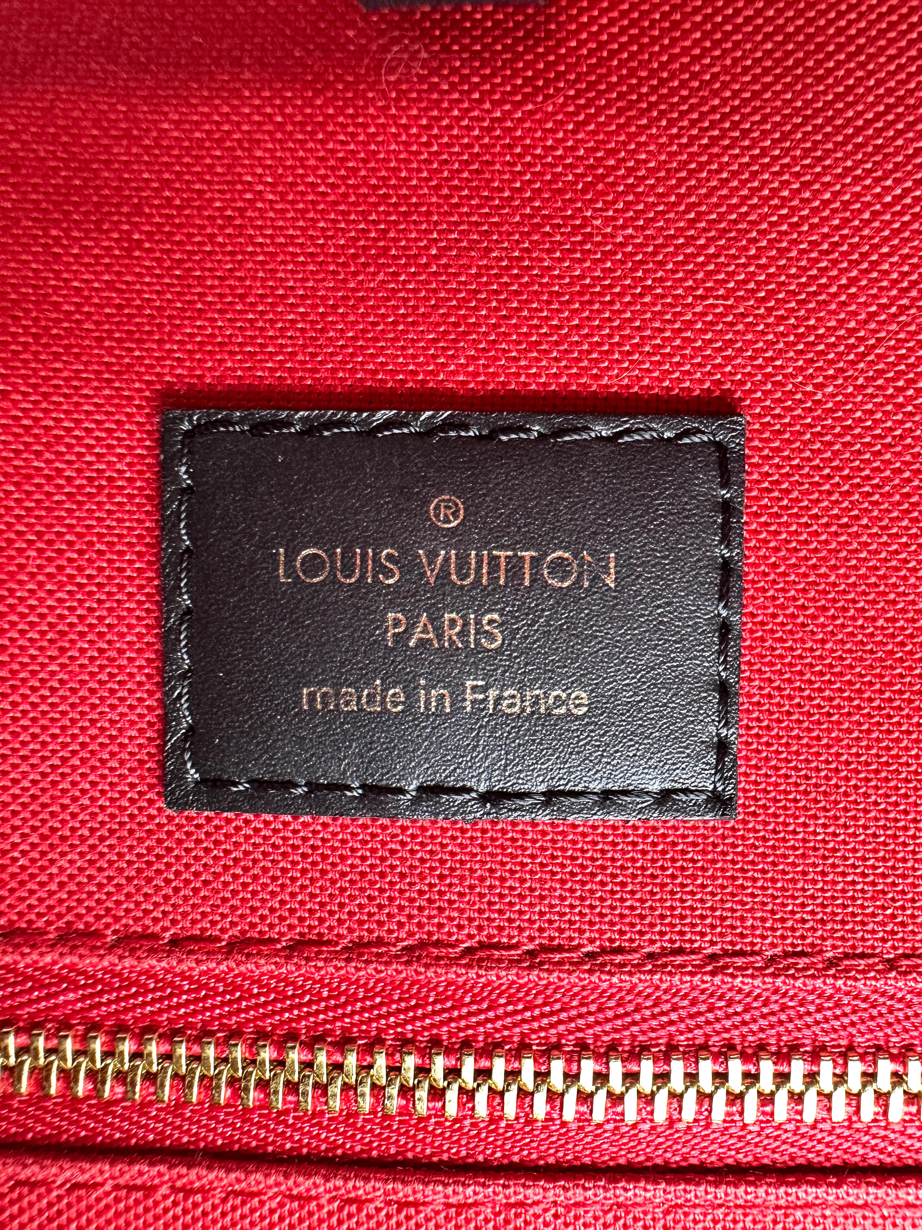 Louis Vuitton Onthego GM Monogram Canvas Handle Bag LV3049