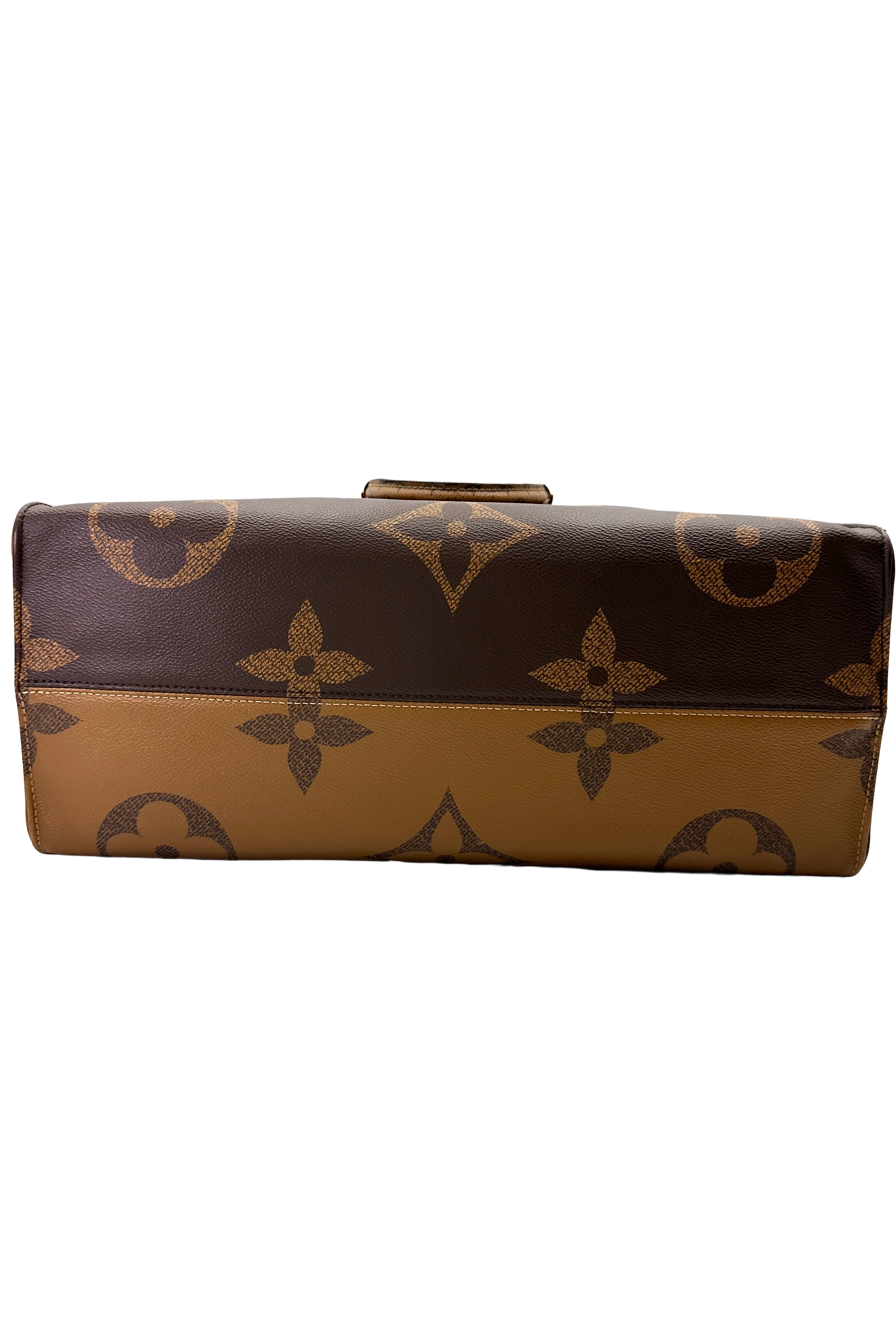 Louis Vuitton Onthego GM Monogram Canvas Handle Bag LV3048