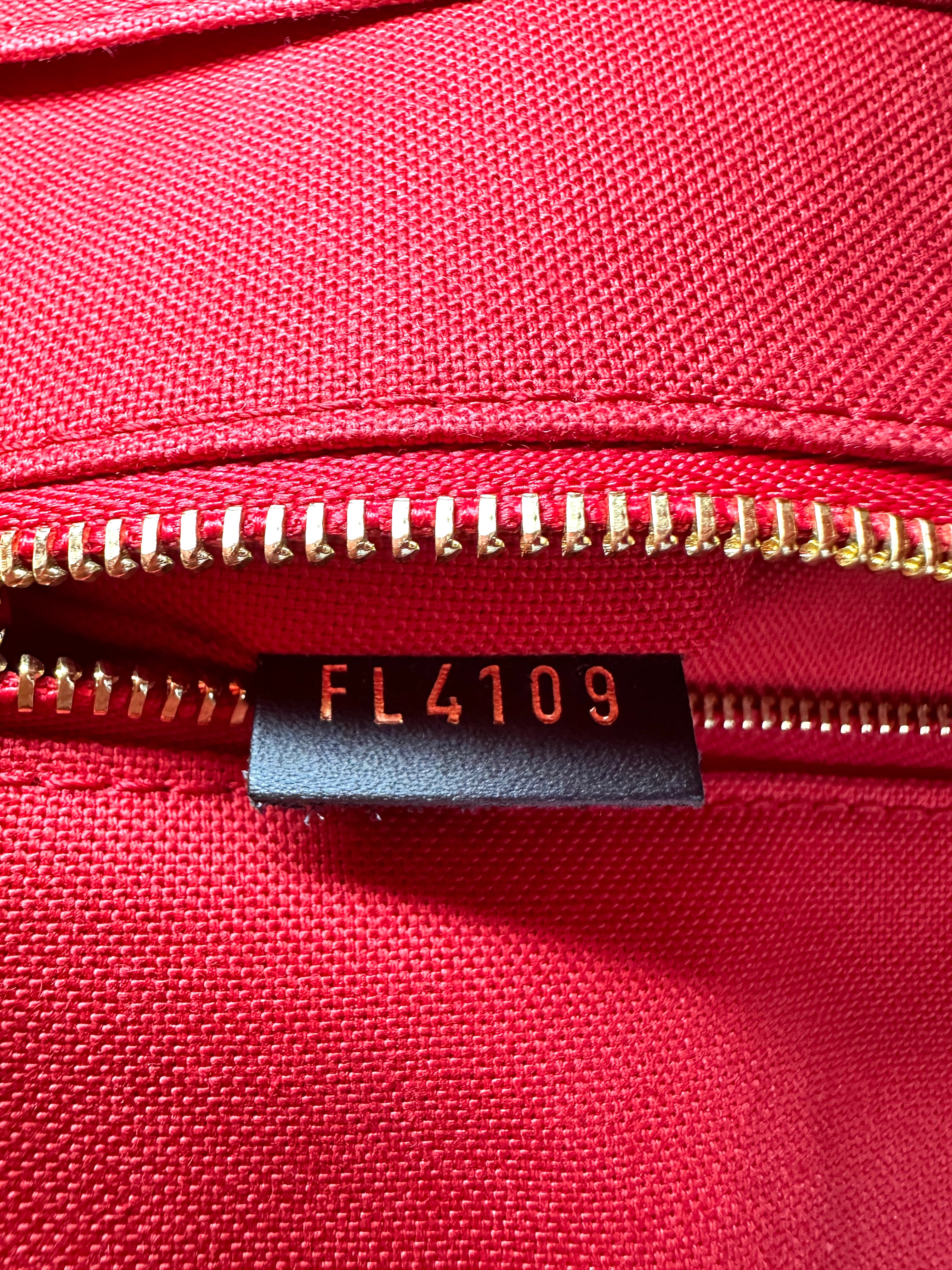 Louis Vuitton Onthego GM Monogram Canvas Handle Bag LV3048