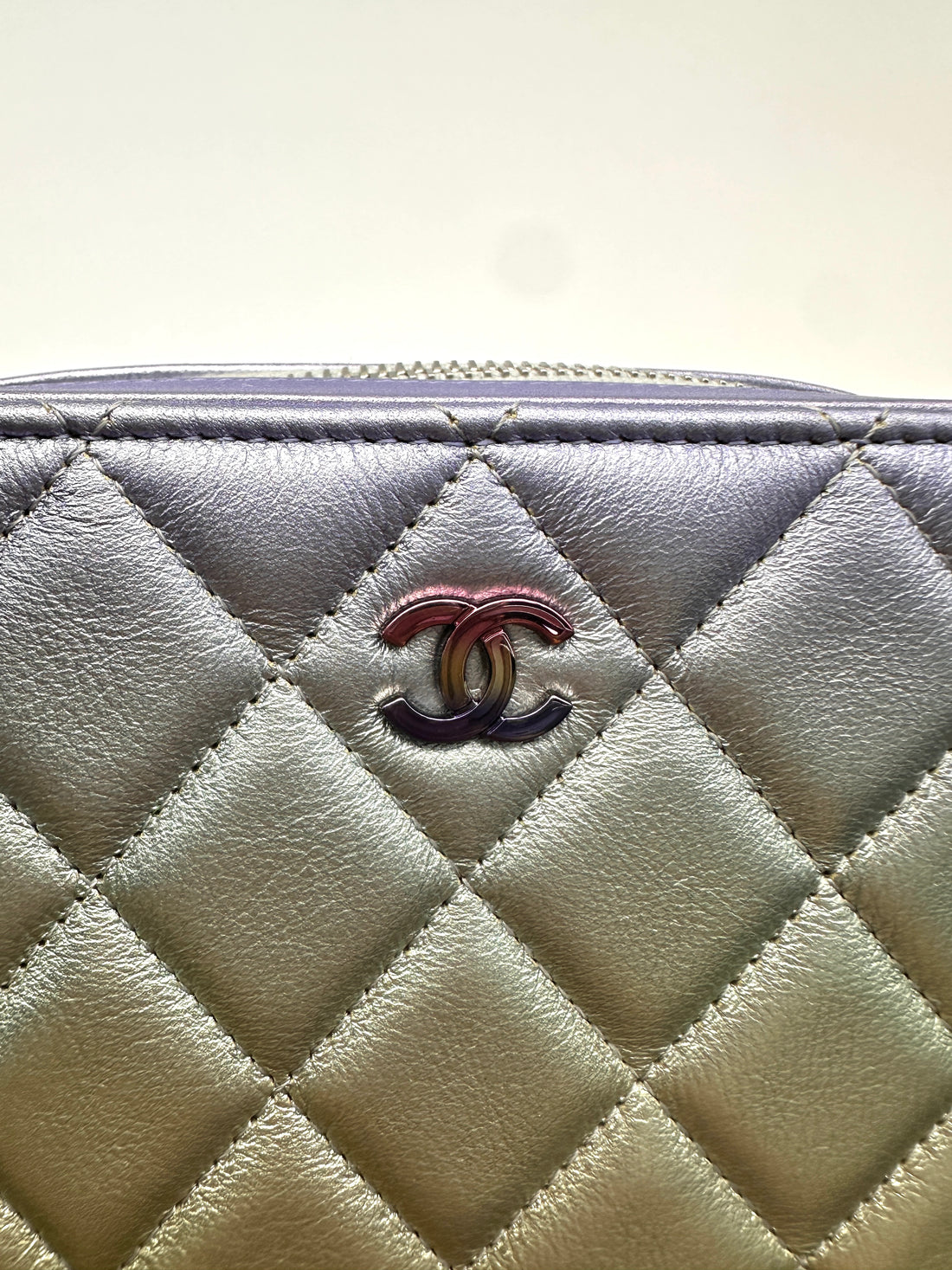 Chanel Iridescent Purple Quilted Leather Camera Bag(31***70) CC2190