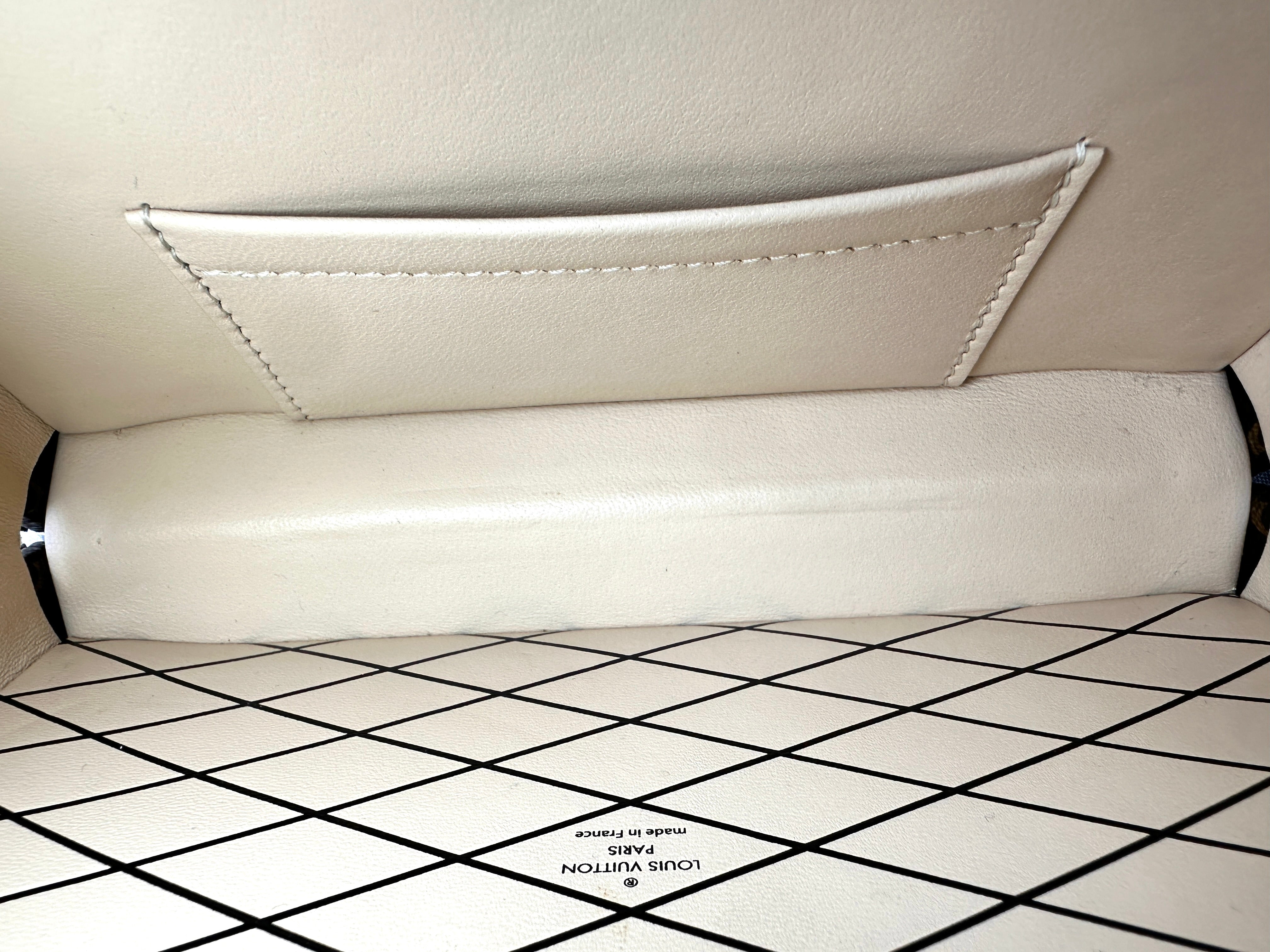 Louis Vuitton Petite Malle Monogram Canvas Shoulder Bag With White Trim LV3051