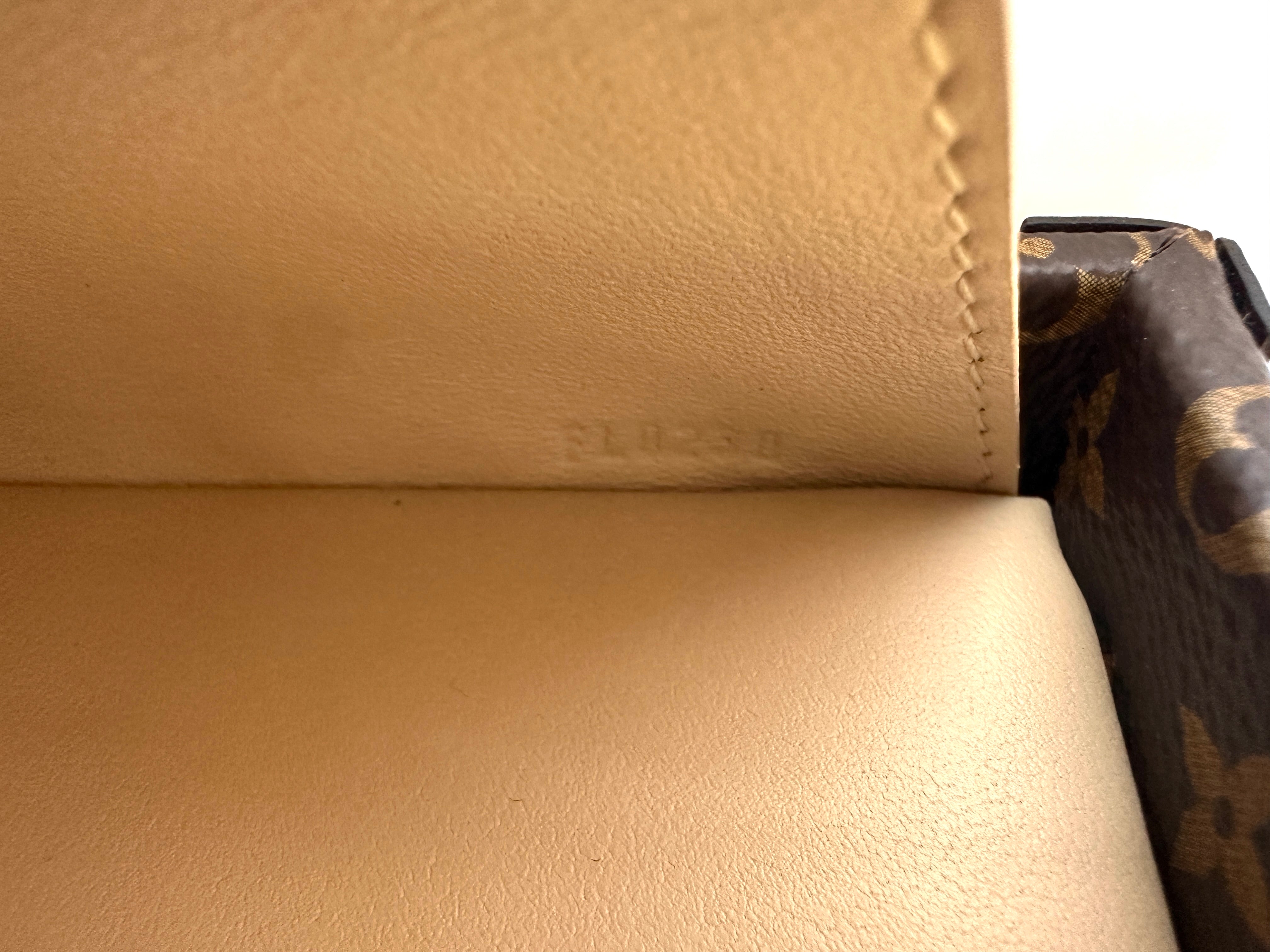 Louis Vuitton Petite Malle Monogram Canvas Shoulder Bag With White Trim LV3051