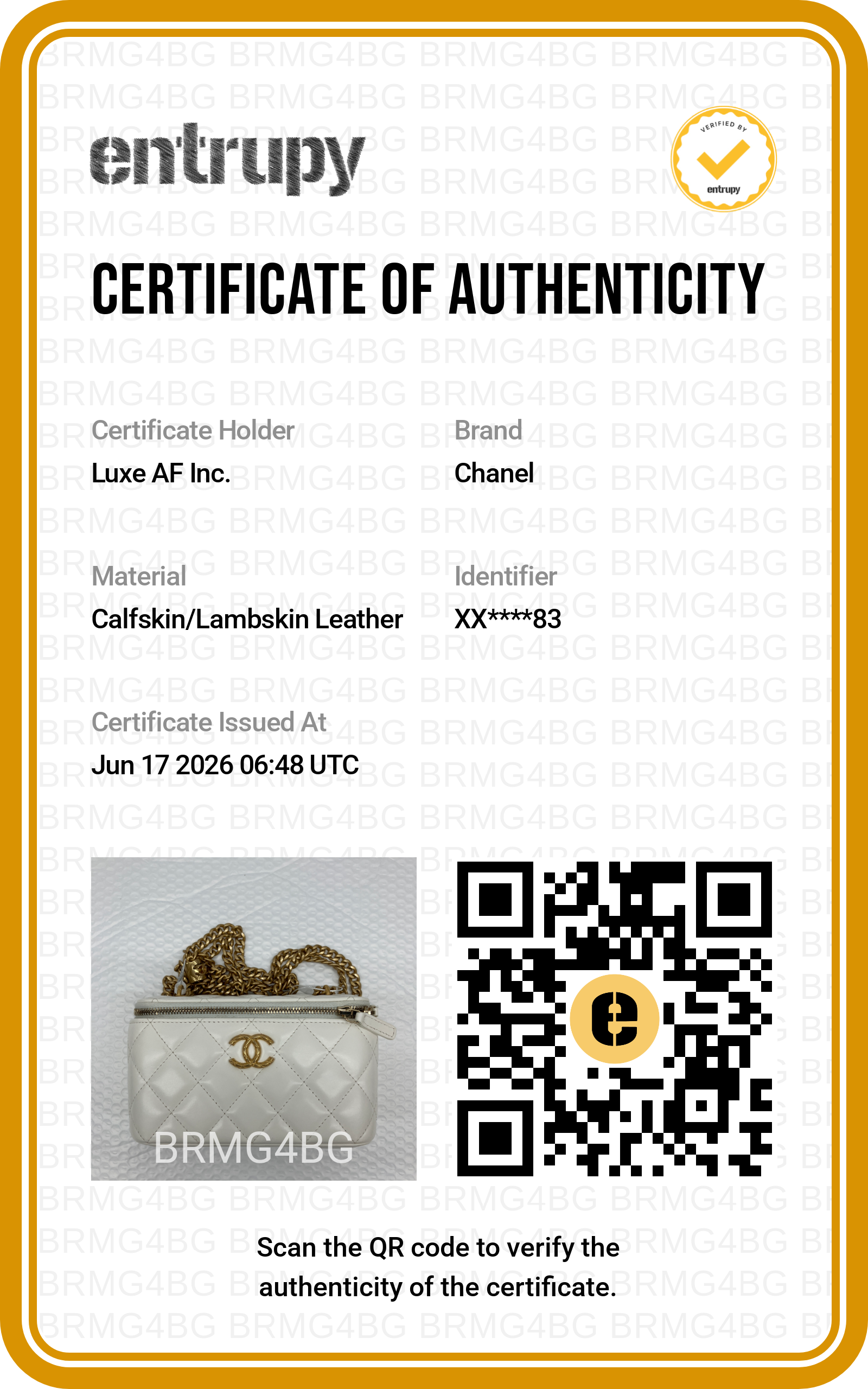 Chanel White Quilted Lambskin Vanity Case With Gold Hardware(XX***83) CC2191