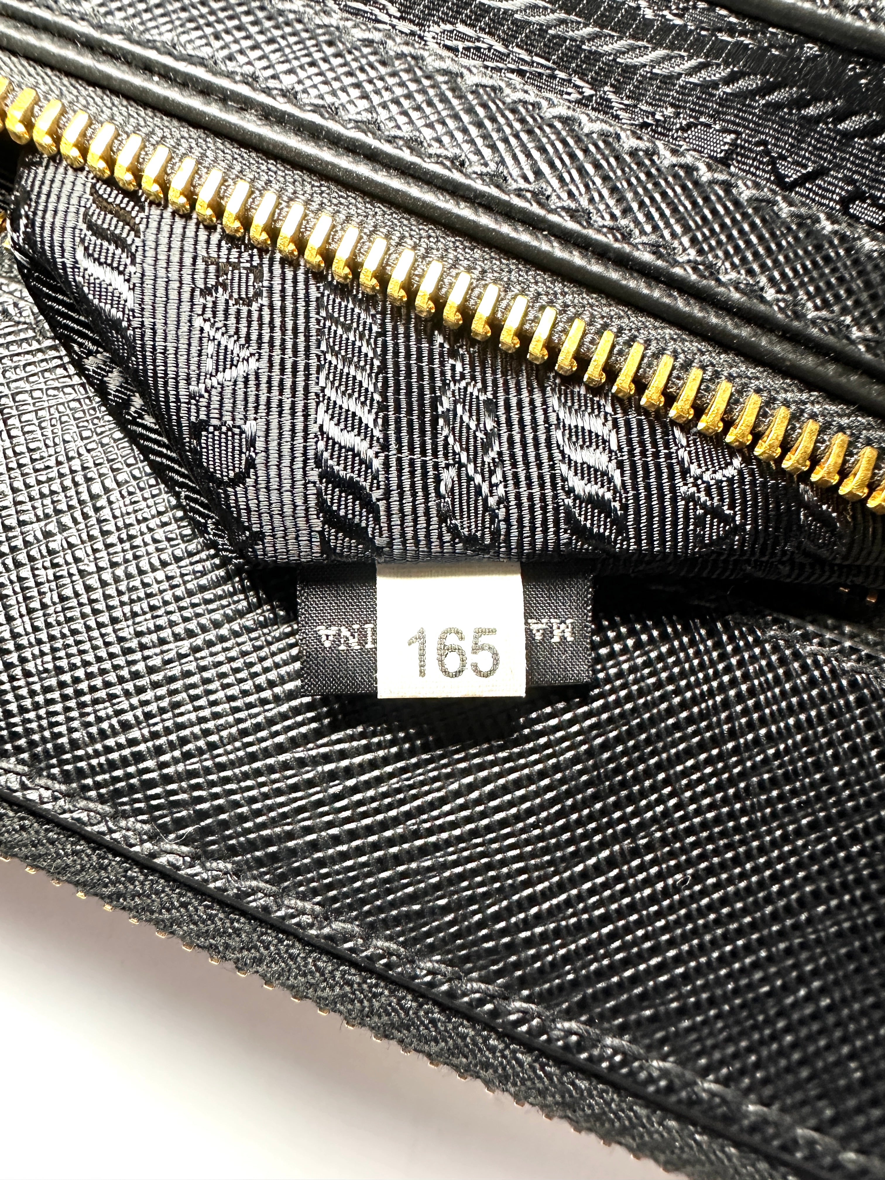 Prada Galleria Black Saffiano Leather Large Size Handle Bag PR498