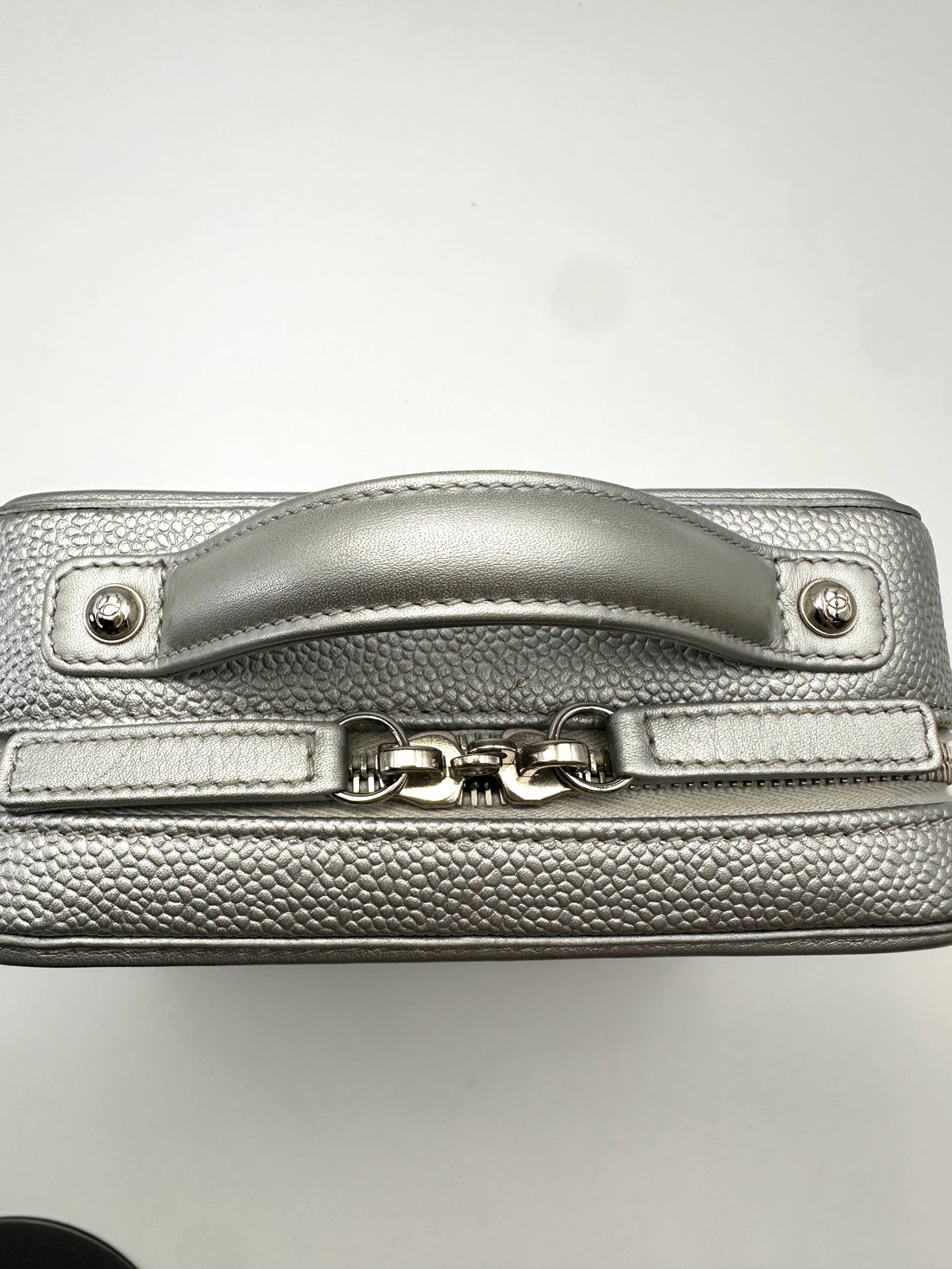 Chanel CC Filigree Grey Quilted Leather Top Handle Vanity Case(24***84) CC2194