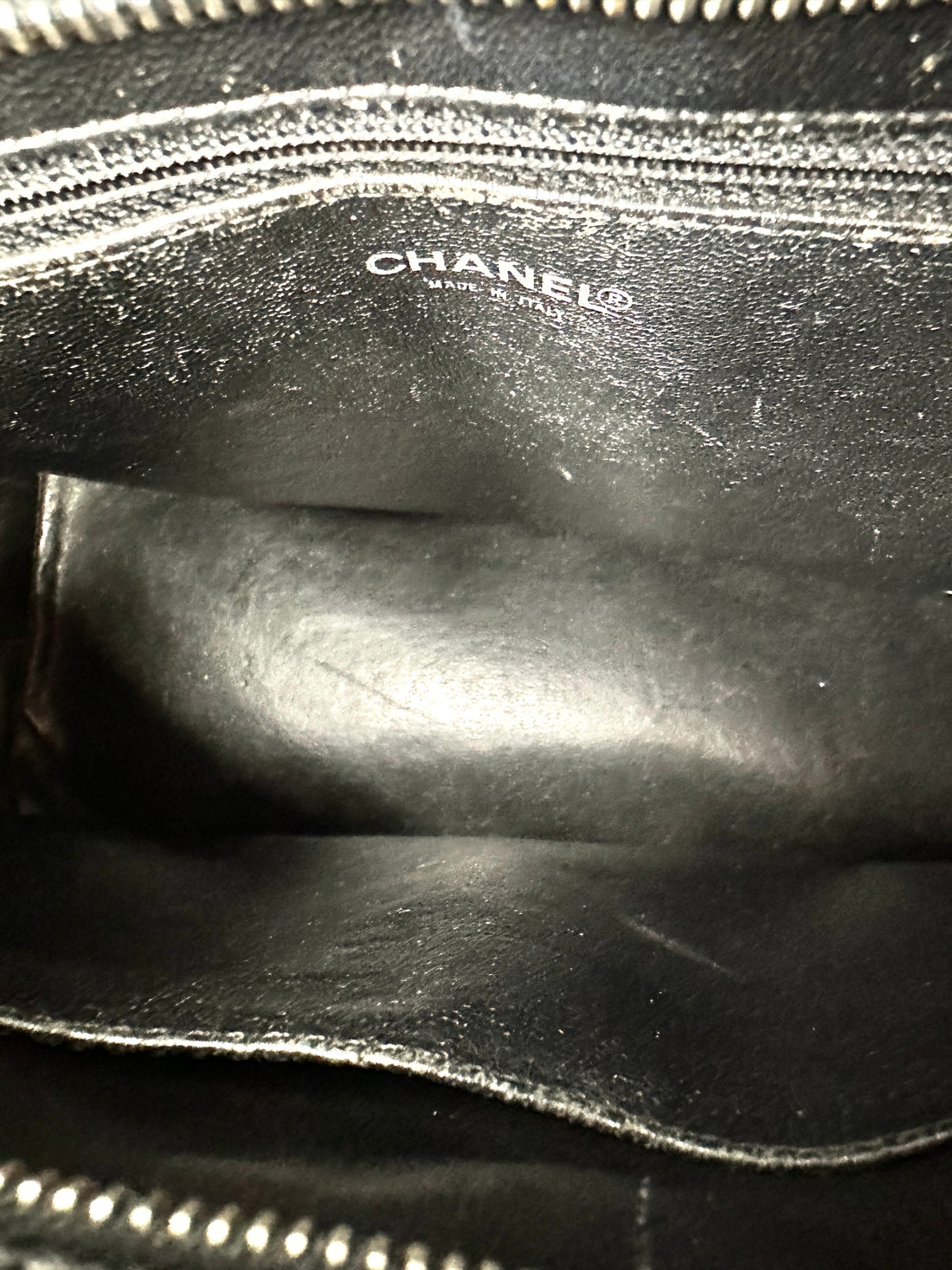 Chanel Medallion Black Quilted Leather Tote Handle Bag(77***45) CC2193