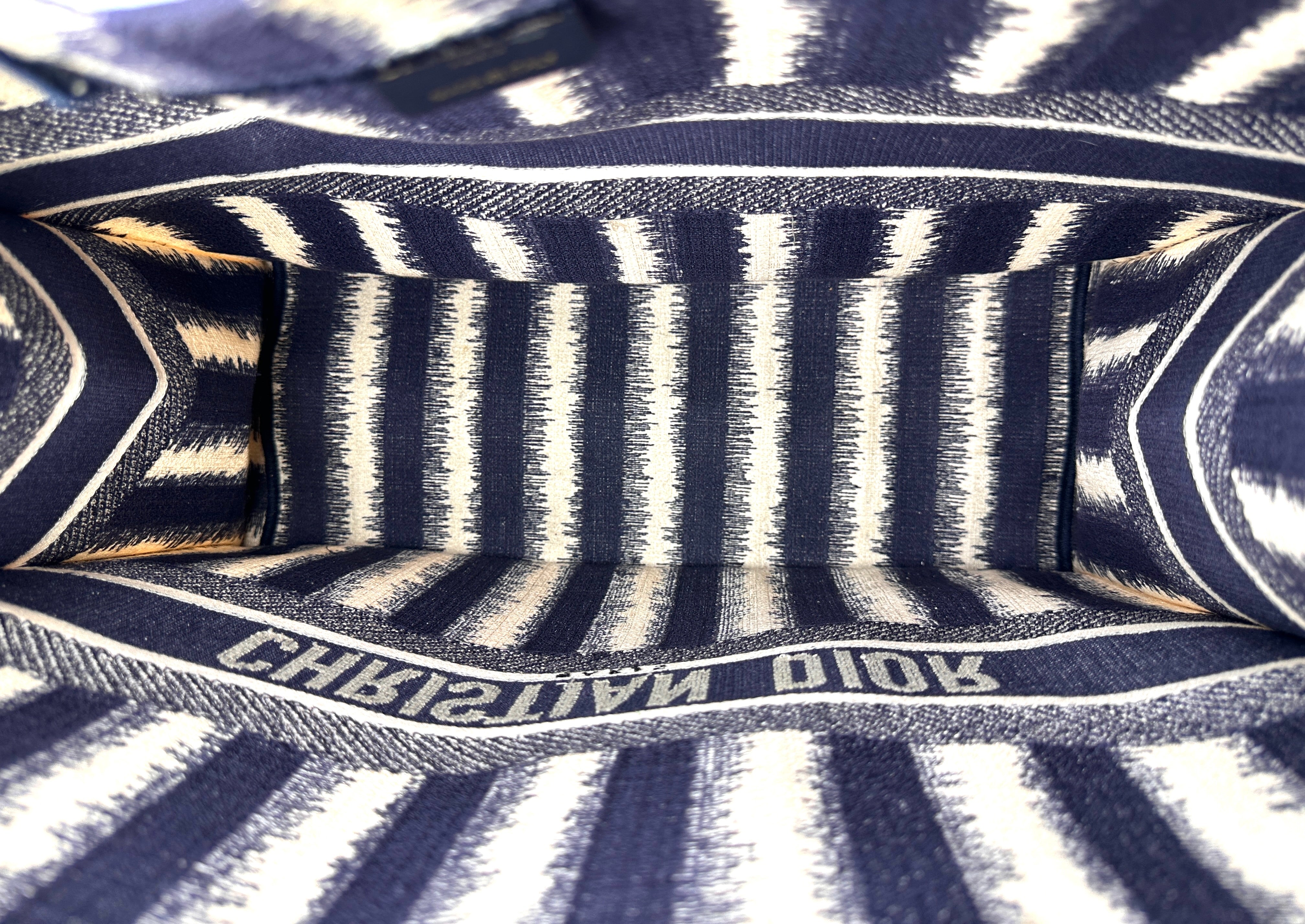 Christian Dior Blue/White Striped Canvas Large Size Book Tote Bag DR811