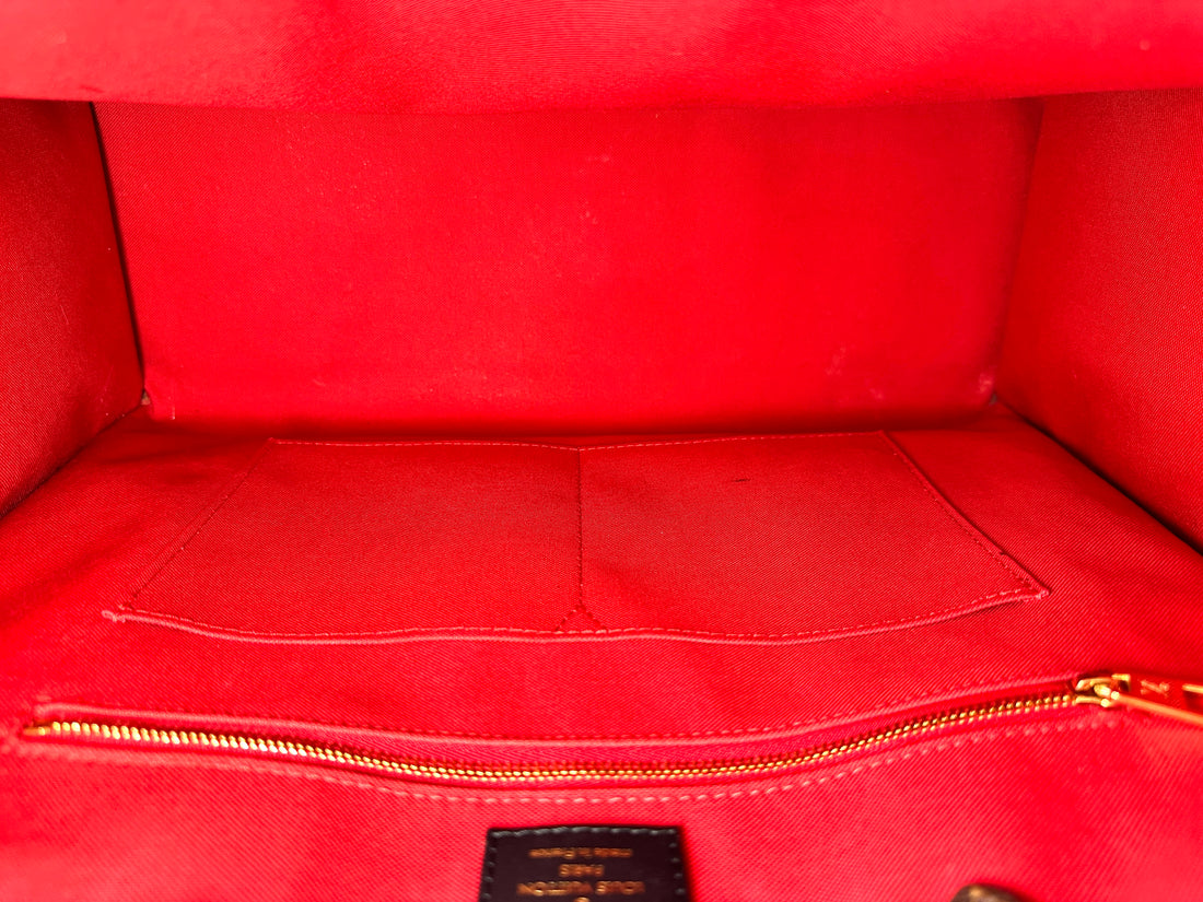 Louis Vuitton Onthego GM Monogram Canvas Handle Bag LV3062