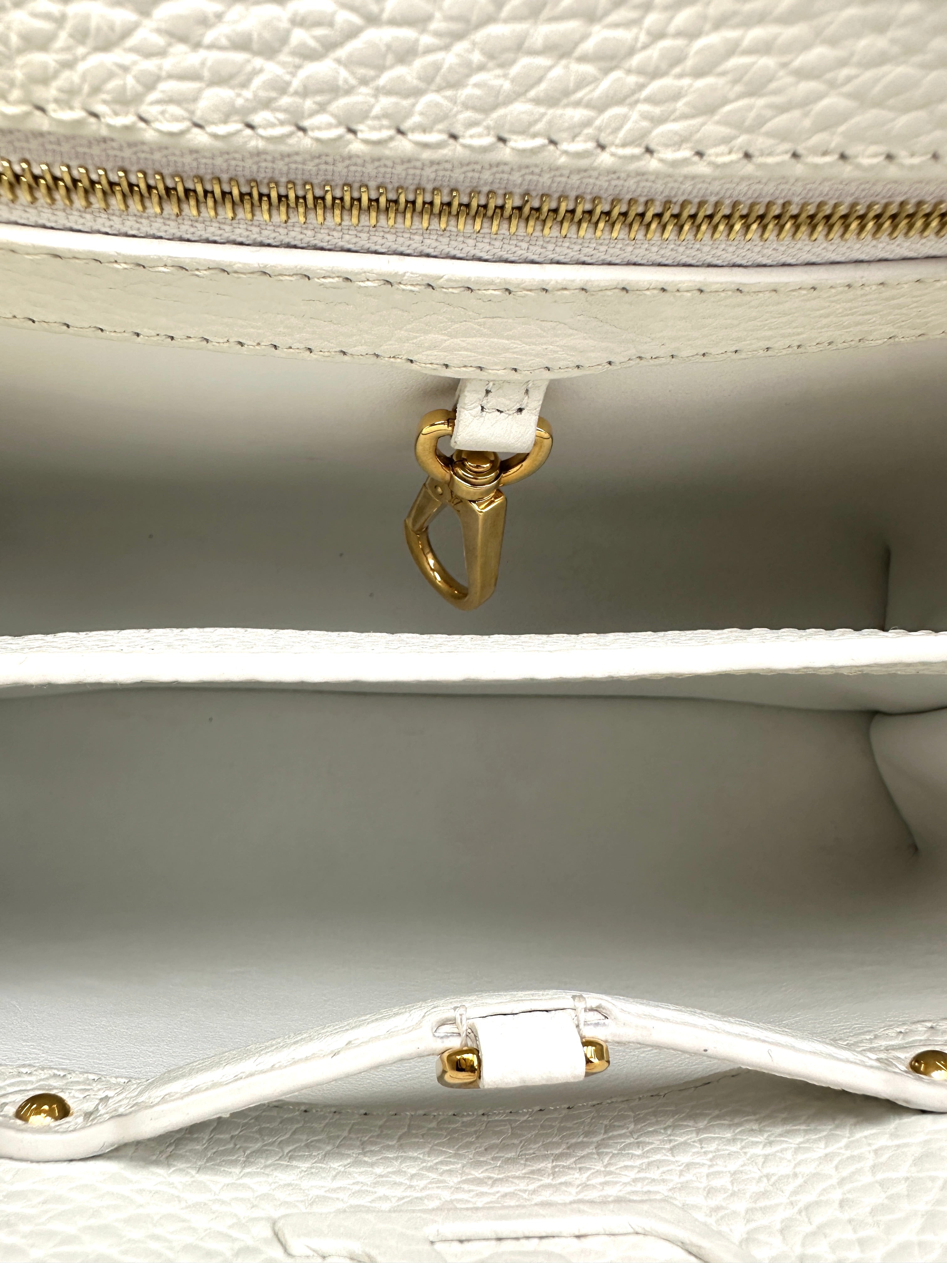 Louis Vuitton Capucines White Taurillon Leather Handle Bag With Pink Fringe Trim LV3068